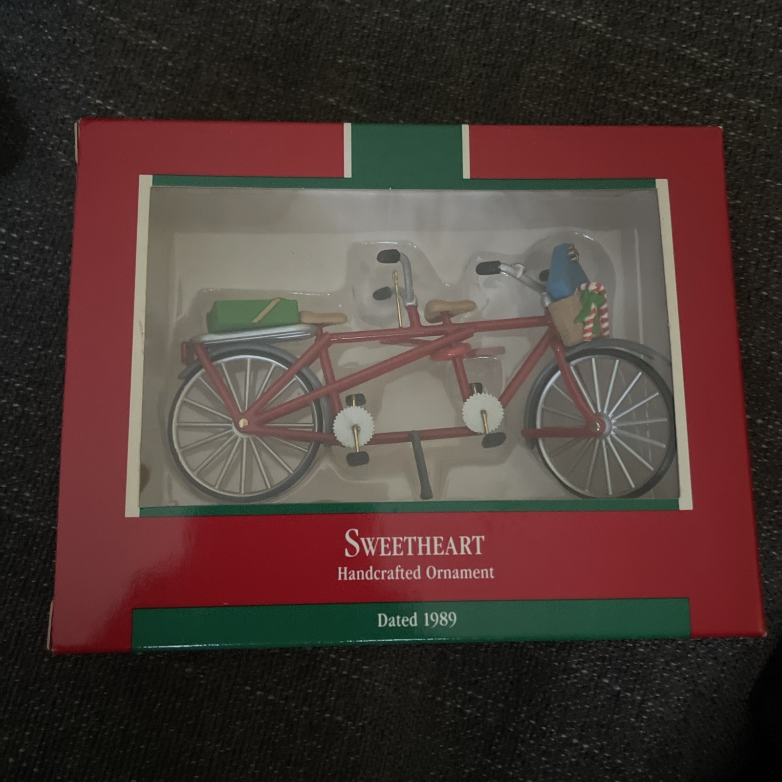 Hallmark Keepsake 1989 Sweetheart 2 Seated Bicycle Hallmark Keepsake 1989 Sweetheart 2 Seated Bicycle