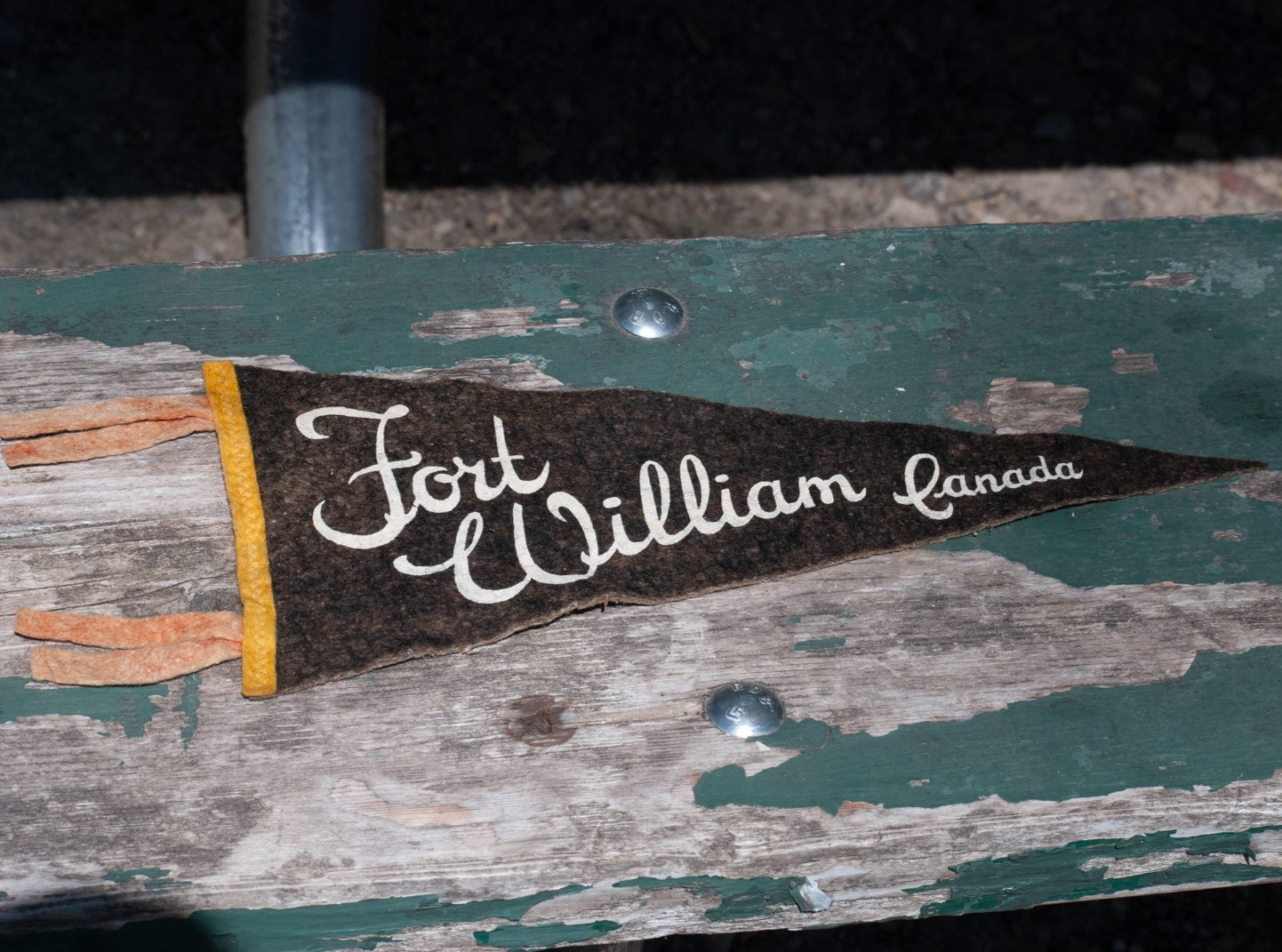 FELT PENNANT FORT WILLIAM CANADA 1960s VINTAGE SOUVENIR 12\