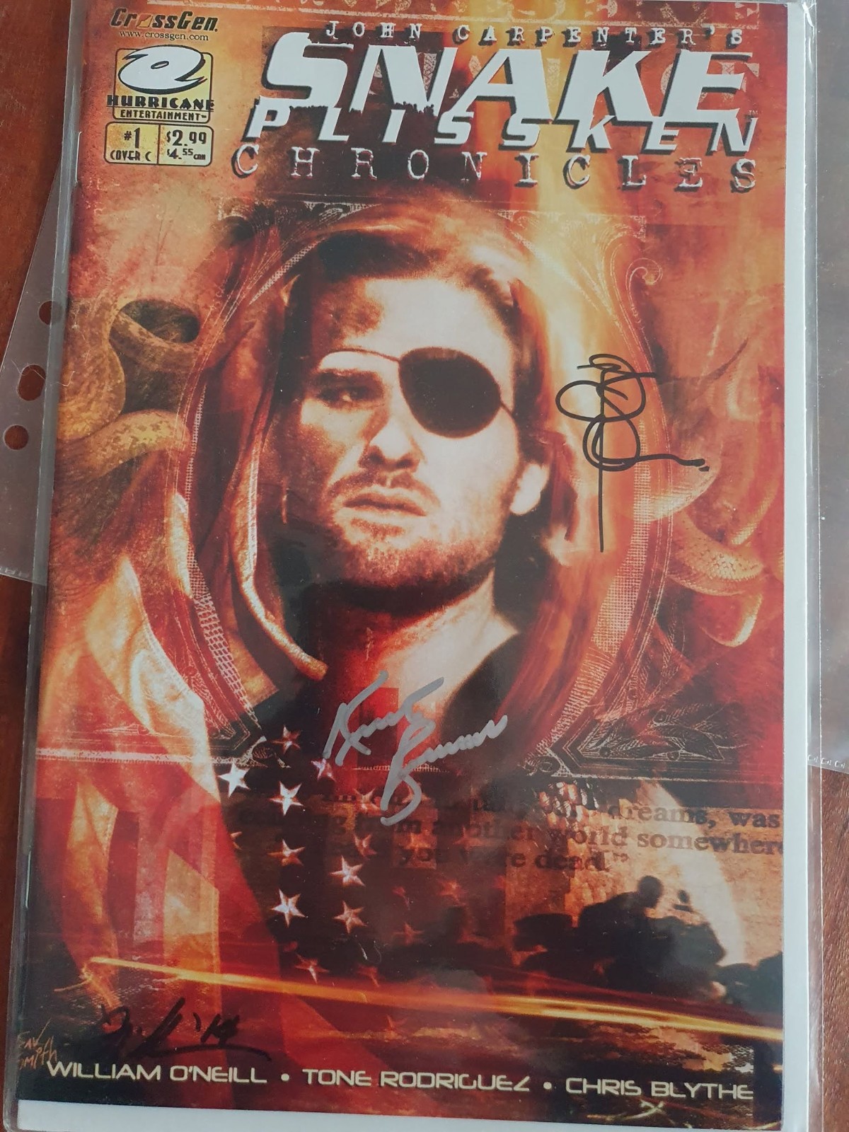 SNAKE PLISSKEN #1 Cover C Kurt Russell SIGNED 3x Autographs NM Comic 2003