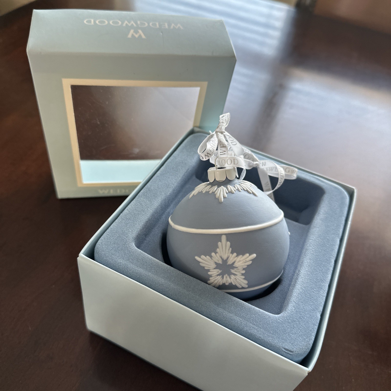Wedgwood Blue & White Jasperware Ball Snowflake Christmas Ornament IOB