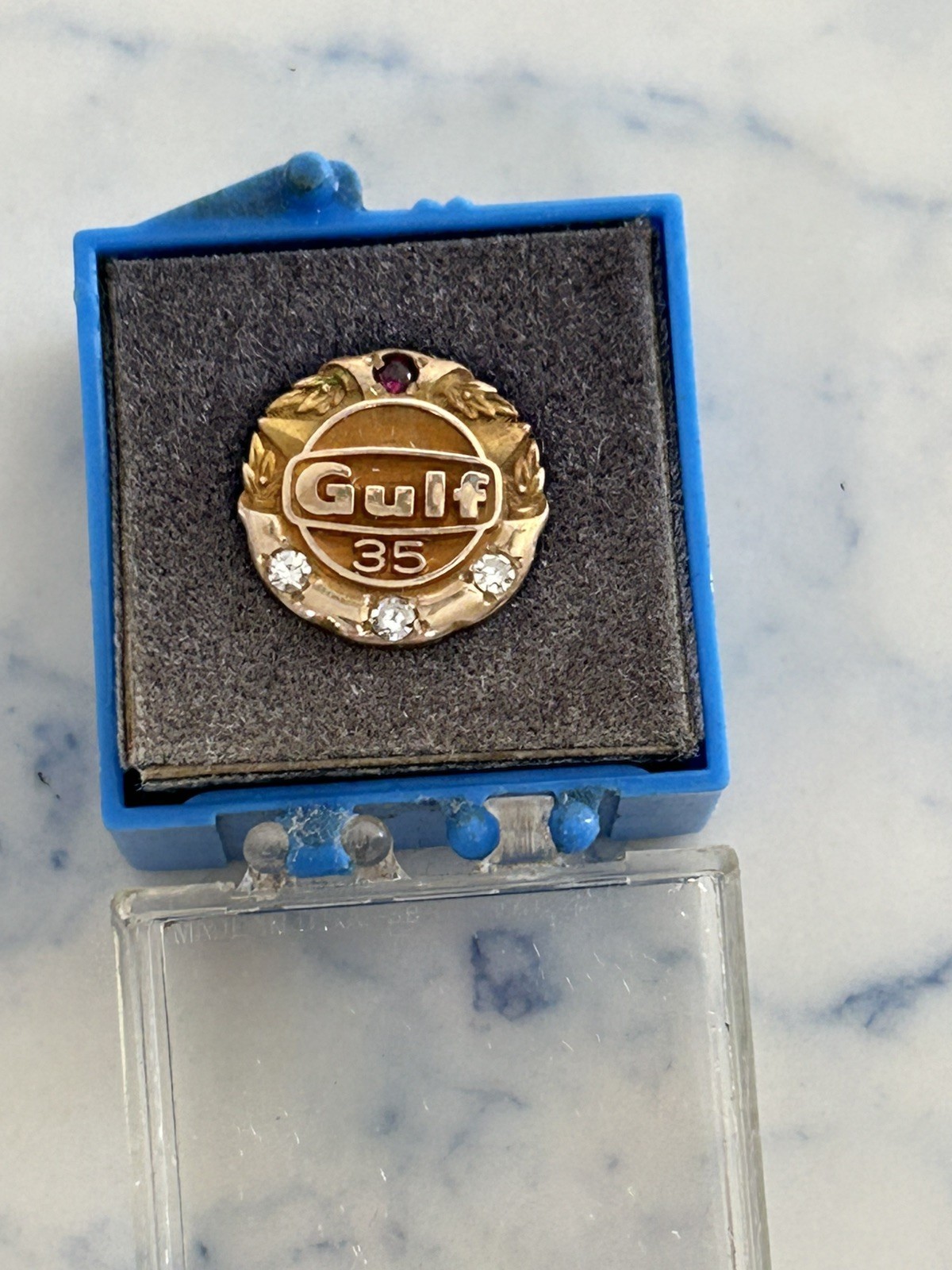 Vintage Original 10K Gold Diamond Ruby Gulf 35 Year Service Pin and gold chain