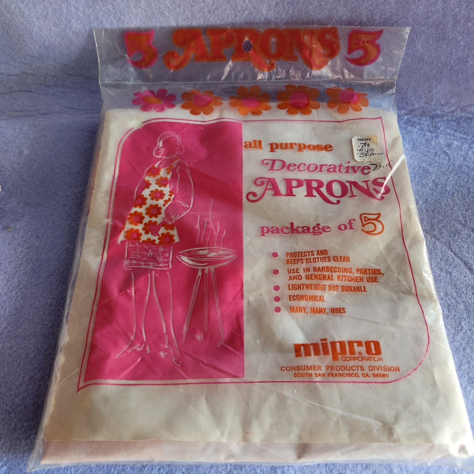 NOS VTG 60s MIPRO Disposable Aprons (5PK) GROOVY FLOWER POWER Pattern / Floral NOS VTG 60s MIPRO Disposable Aprons (5PK) GROOVY FLOWER POWER Pattern / Floral