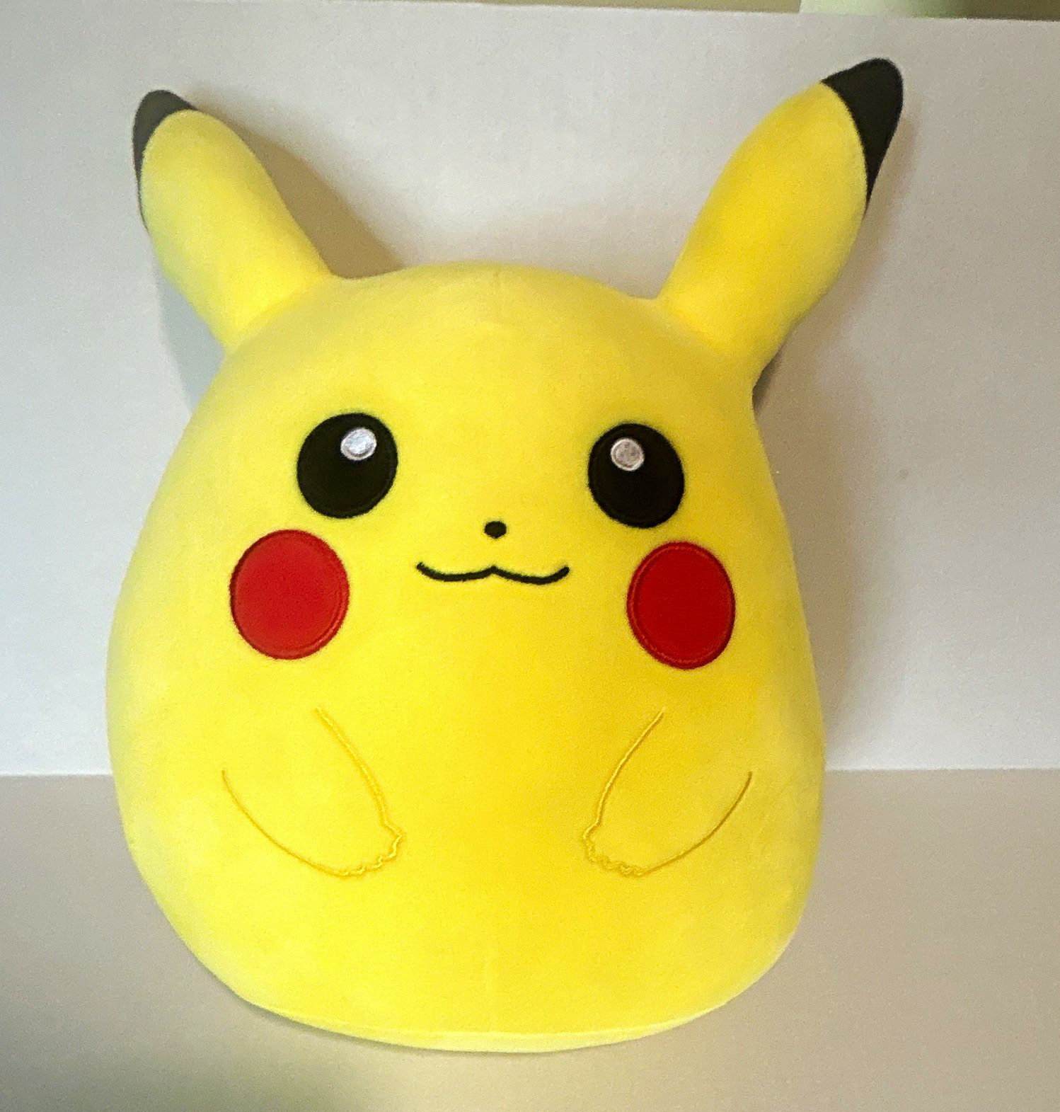 Squishmallows Pokémon Pikachu Yellow Plush Stuffed Animal w/ Label