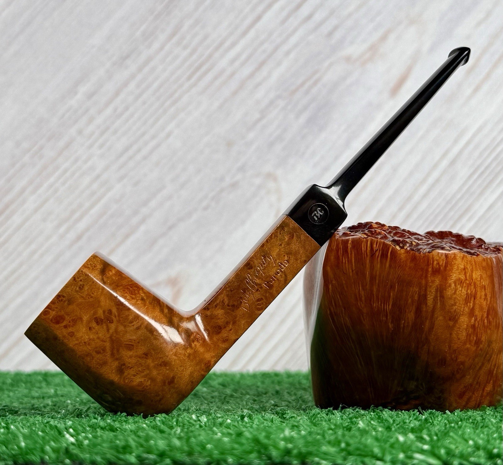 BUTZ CHOQUIN PARADE 1597 FOUR SQUARE BILLIARD VINTAGE PIPE. 99% SURE UNSMOKED.