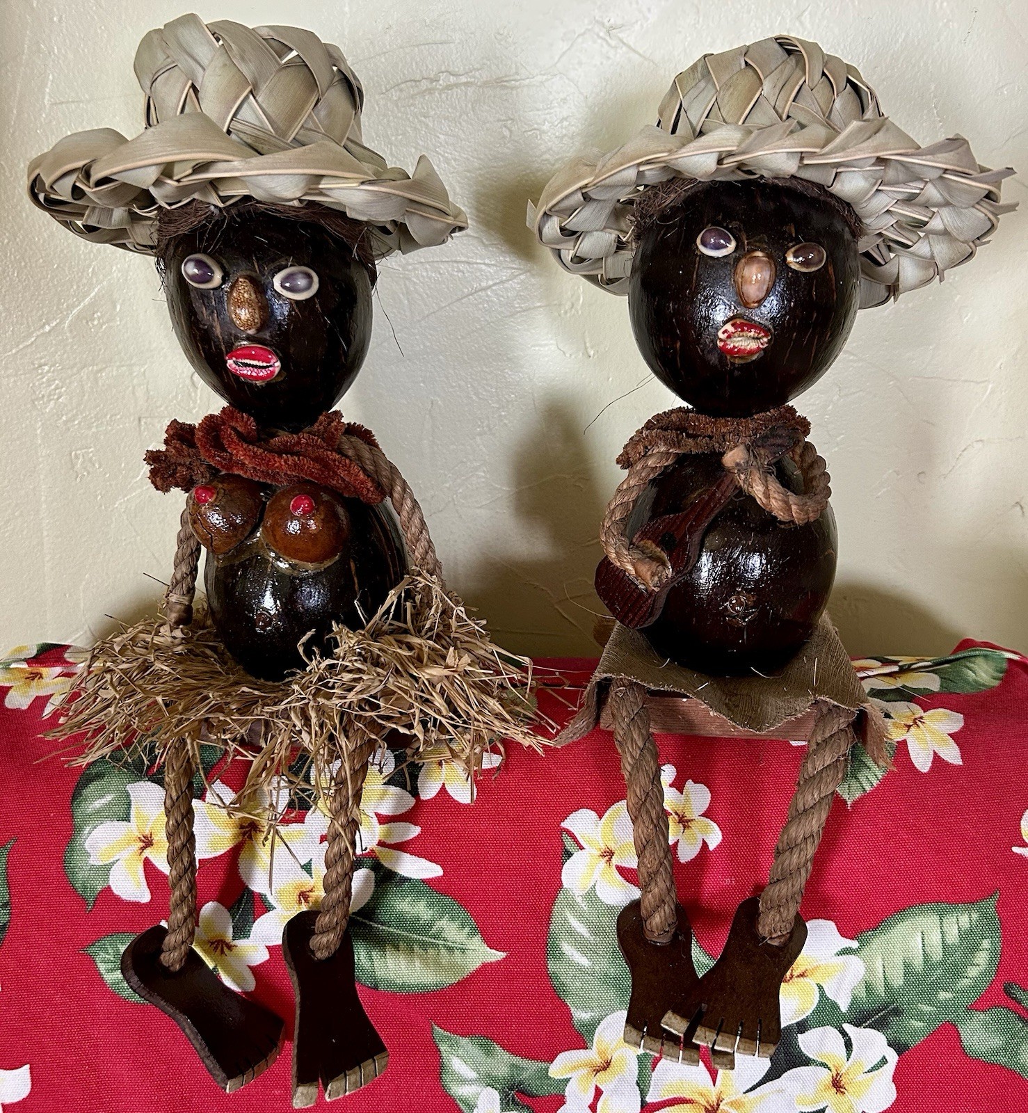 Vintage 1950’s Authentic Hawaiian Rope Coconut Dolls Tiki Hawaii