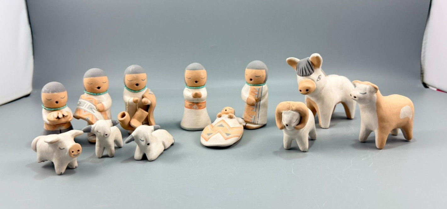 Native American Isleta Pueblo Stella Teller Nacimiento Nativity Scene Set of 12