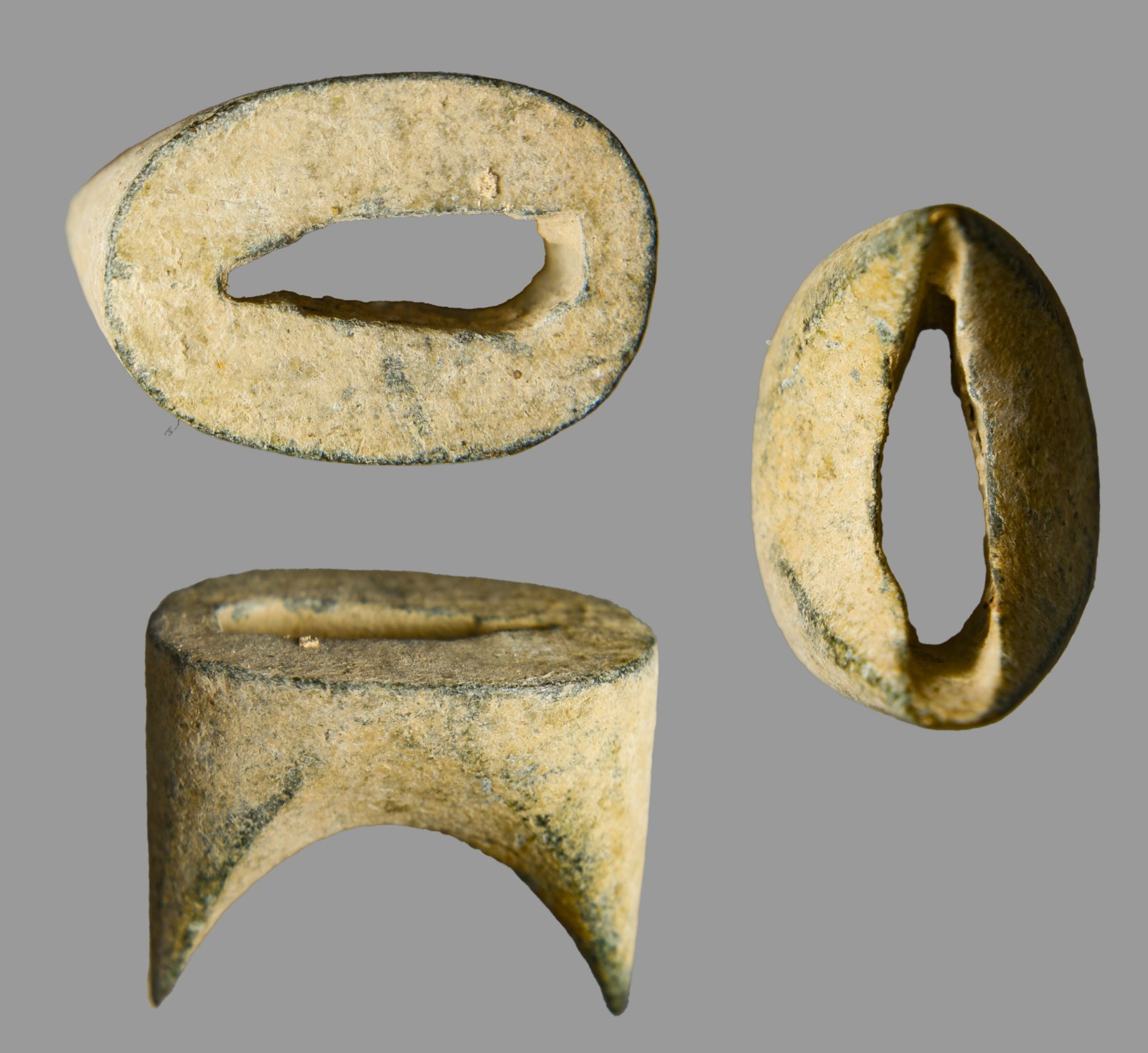 300BC Antiquity Hellenistic Bronze Vulva Aperture Fertility Charm 21mm COA