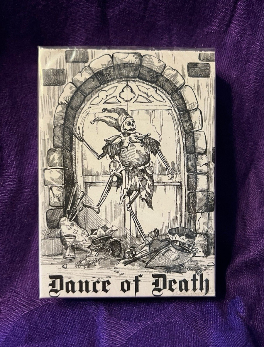 Dance of Death V1 - Evgenia Topchiy - RARE Ukrainian Playing Cards - NEW ❤️