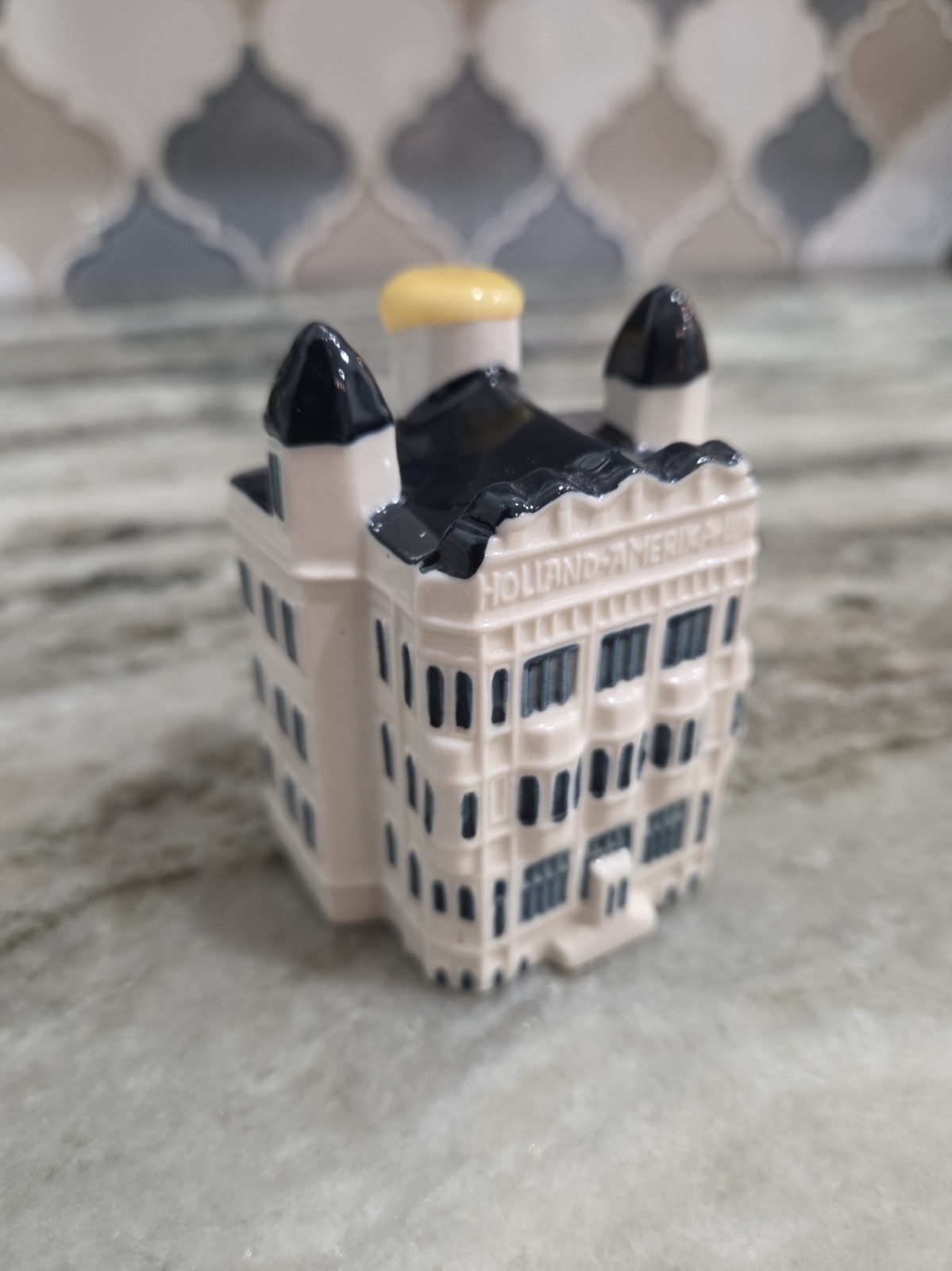RARE KLM Airlines House 97 Blue Delft's Bols Dutch Amsterdam Holland Amerika