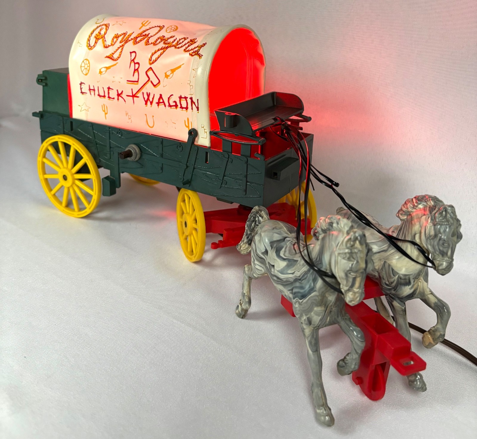 Vintage Roy Rogers Chuck Wagon Lamp Horse Drawn Western Light Rare Works
