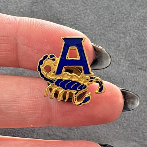 Rare Vintage ORIGINAL 1950s Cuban Baseball Almendares Alacranes Lapel Pin