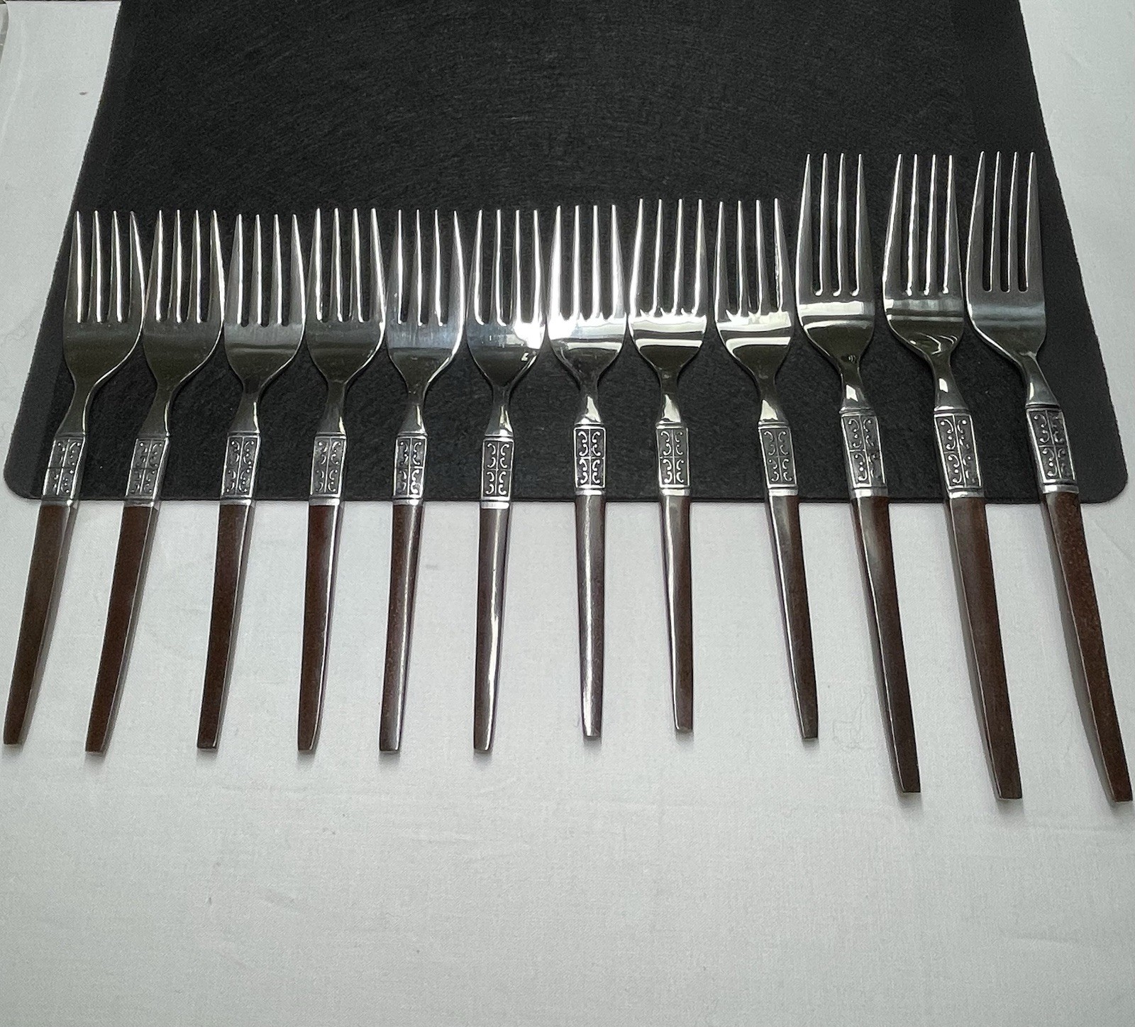 Vintage 1960s EKCO Eterna La Joya Set 12 Forks Silverware Flatware Made in Japan