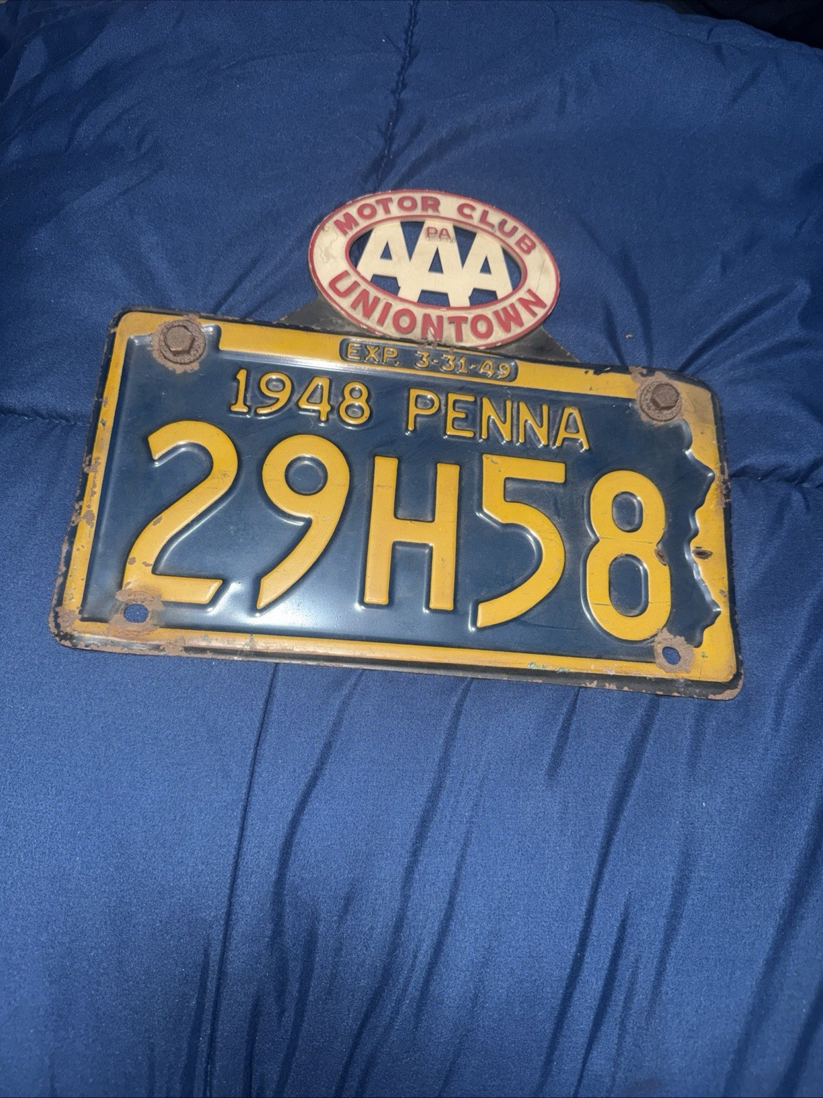 Vintage 1948 Pa Penna License Plate#29H58 & AAA Motor Club Uniontown,Pa Topper