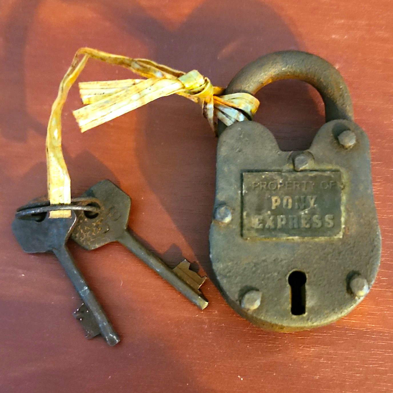 Pony Express Vintage Padlock Lock with 2 Keys