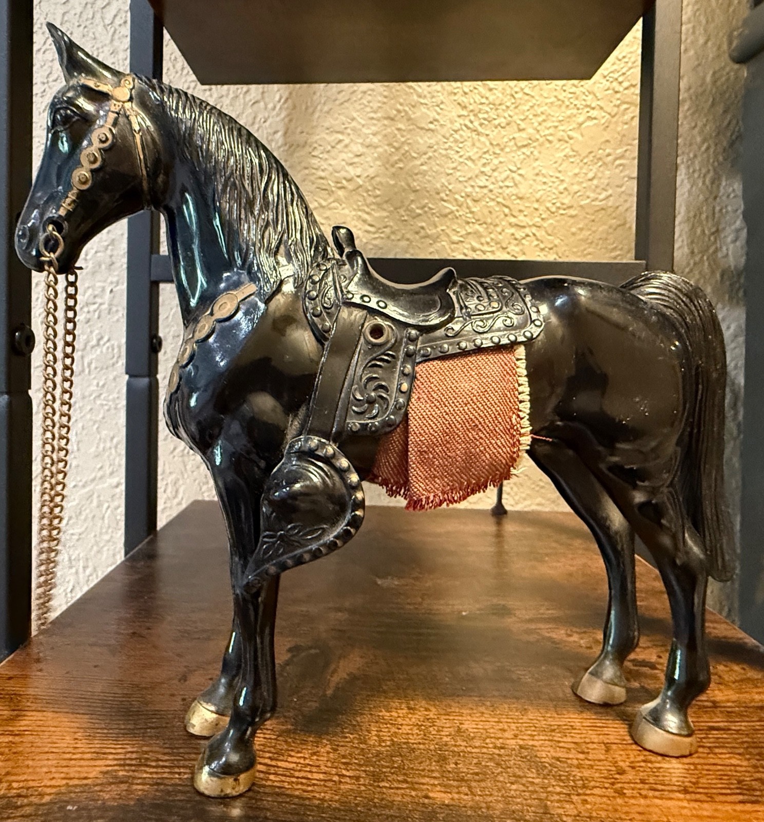Vintage 1950s Breyer #58 BLACK BEAUTY Western Mount Horse w/ Saddle Chain Reins
