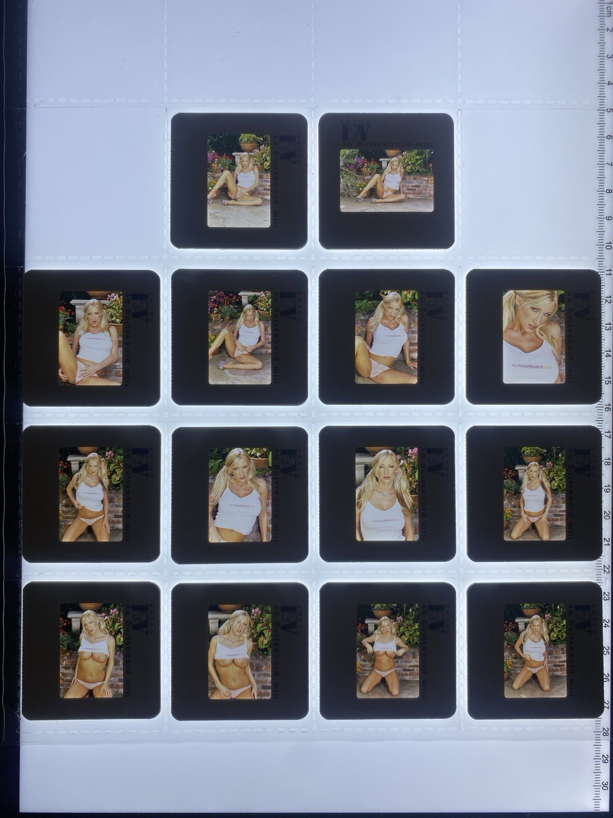 NADIA Hilton SEXY Lot Of 35MM lot of 14 SLIDES Glamour Model TRANSPARENCY 47