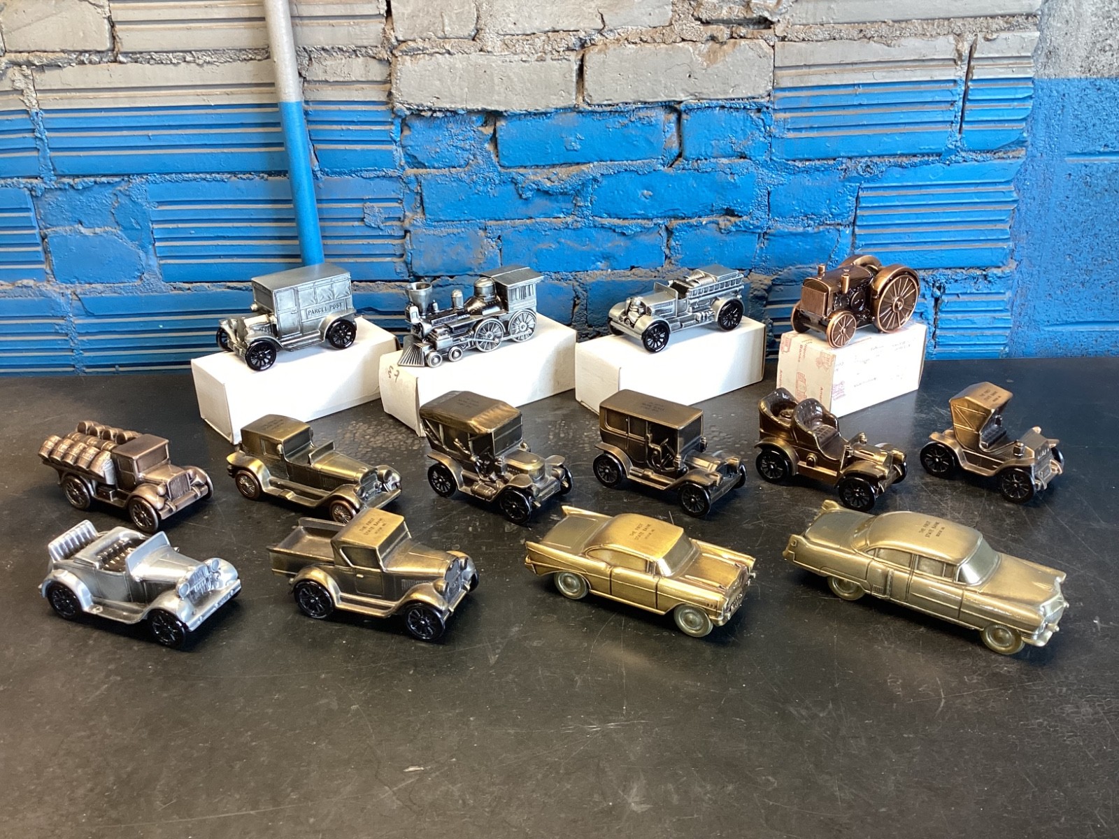 14 VINTAGE BANTHRICO DIECAST METAL BANKS CARS/TRUCKS/TRAIN/TRACTOR DECATUR IND.