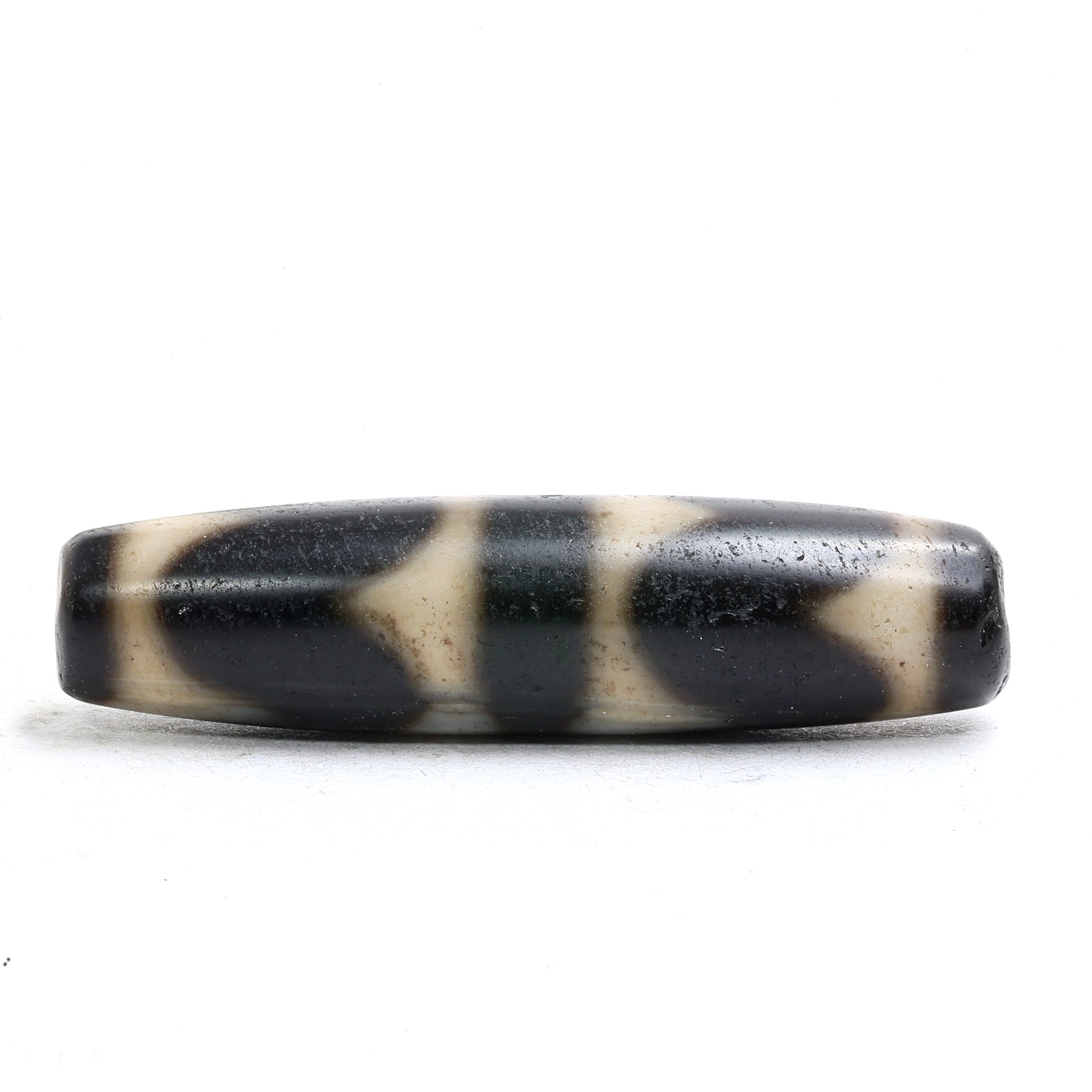 Authentic Tibetan Double Tiger Teeth Huya Dzi Bead Himalayan Agate Amulet Authentic Tibetan Double Tiger Teeth Huya Dzi Bead Himalayan Agate Amulet