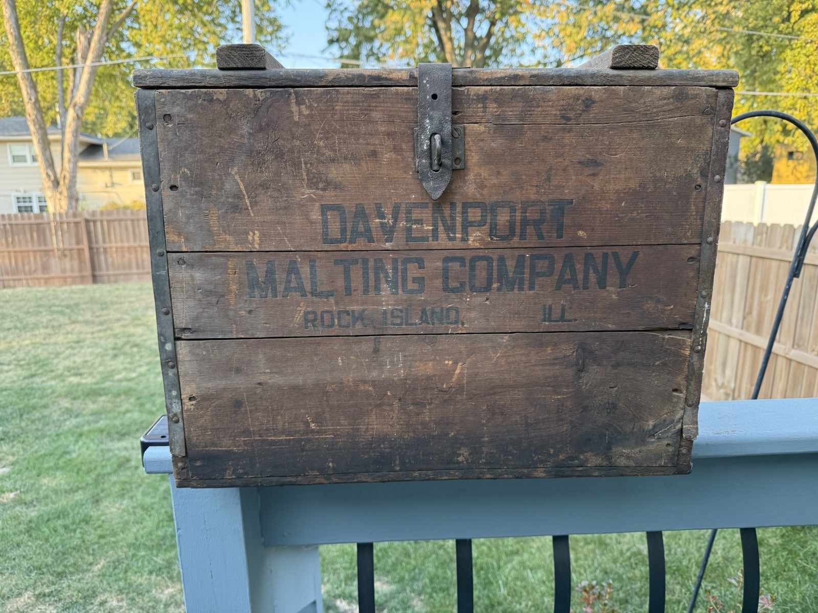 Rare Davenport Malting Co Beer Crate w/ Lid 1895-1907 Rock Island IL Brewery IA
