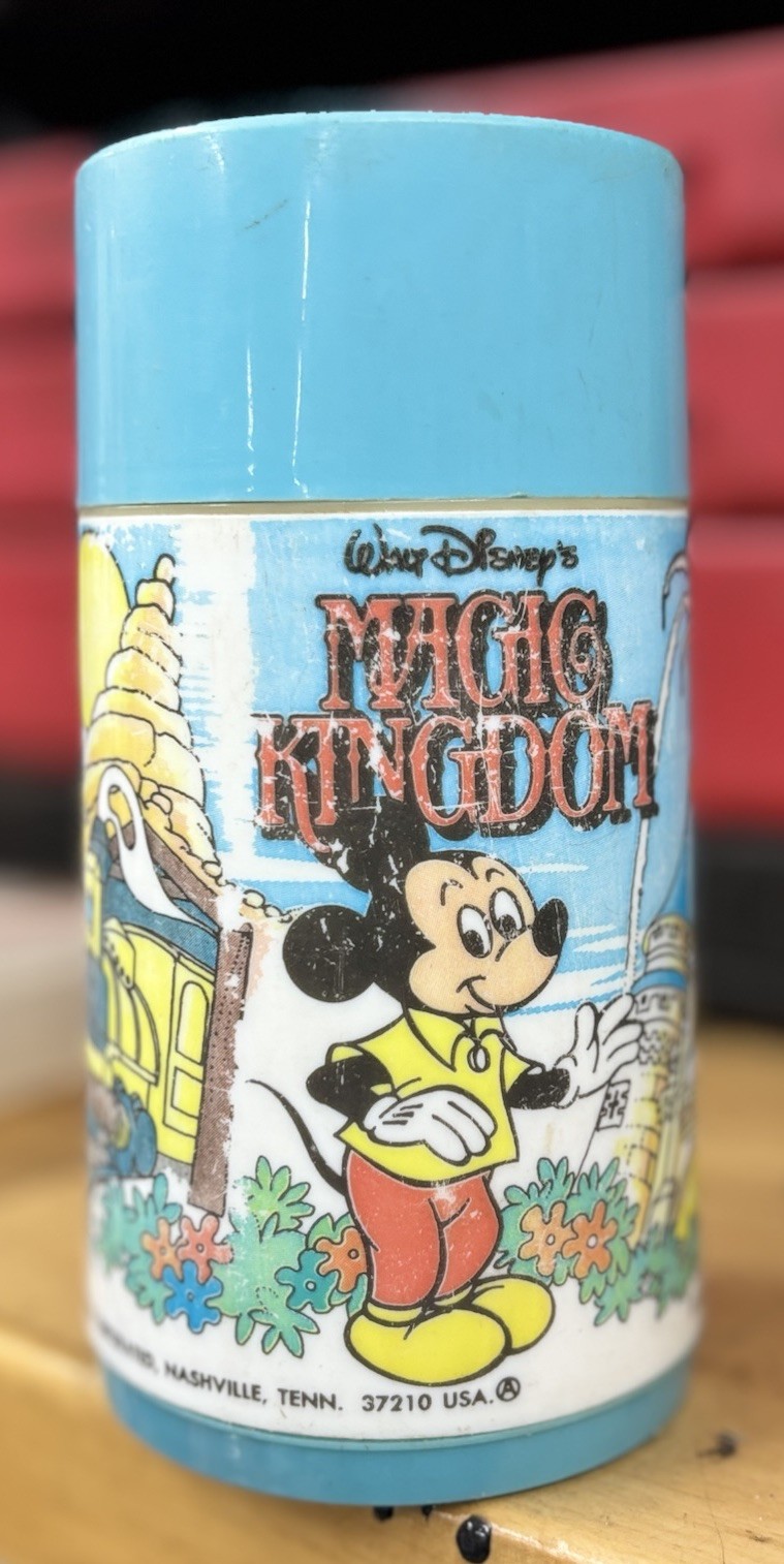 walt disney world thermos aladdin Magic Kingdom 1979 thermos Mickey Mouse