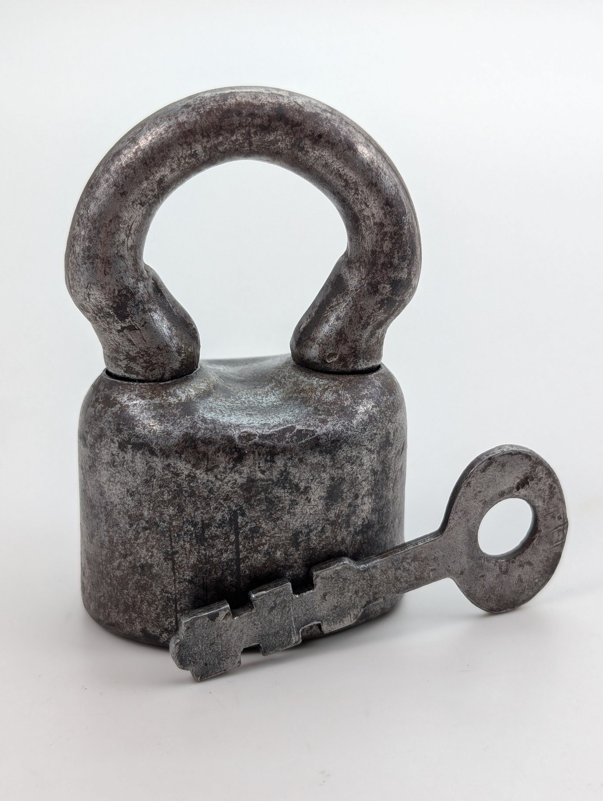 Antique 1800\'s Star Lock Cast Iron Scandinavian Padlock WORKS with Key