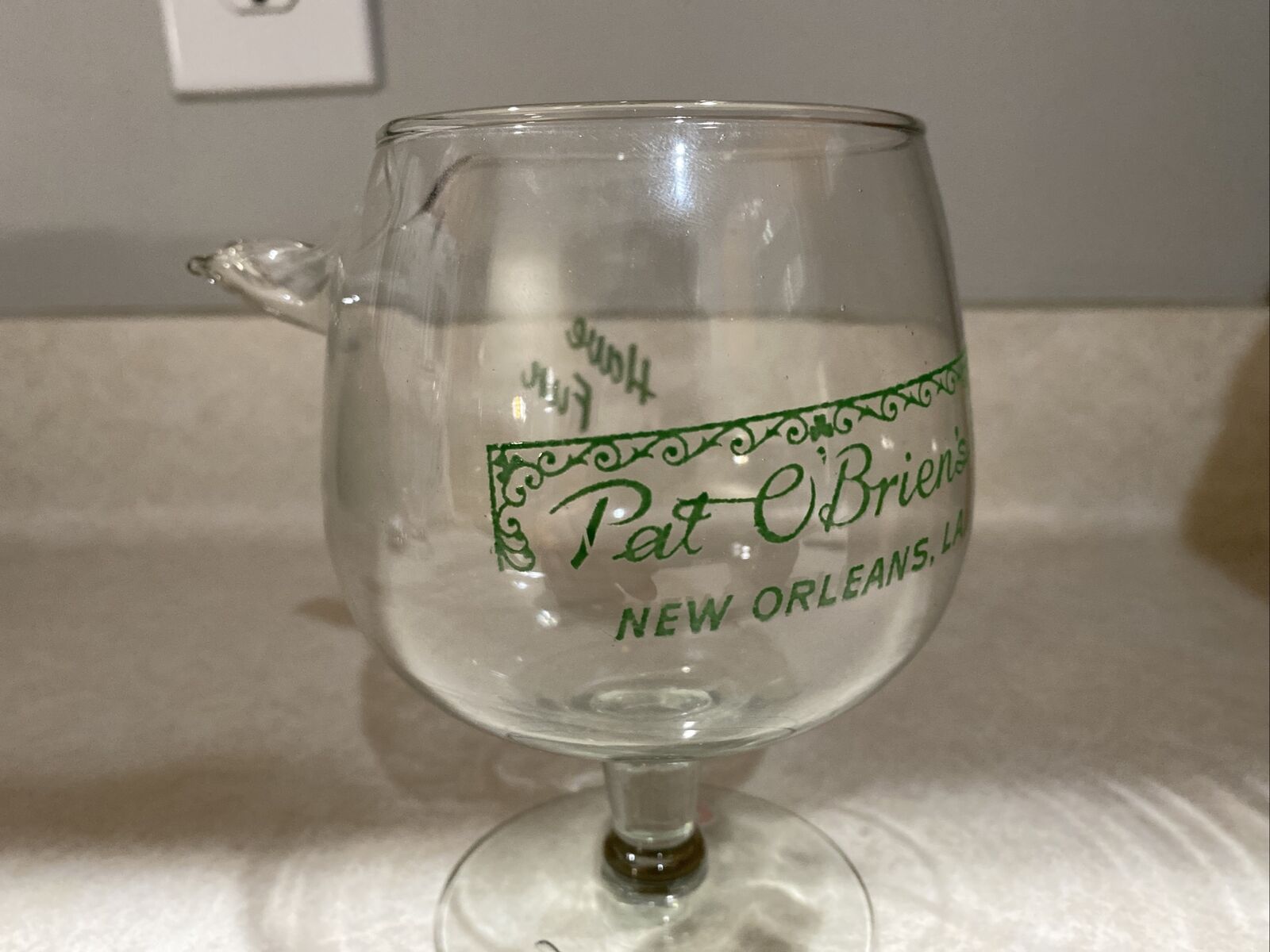 L@@K VTG Pat O\'Briens New Orleans HTF *16* La 20oz Glass Brandy Sniffer W/Spout