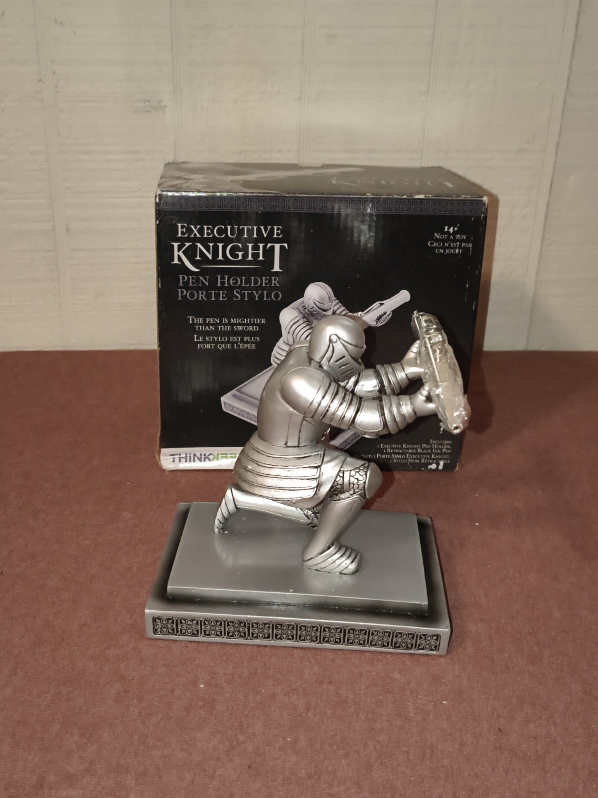 Executive Knight Pen Holder New In Box Think Geek Silvertone 6\