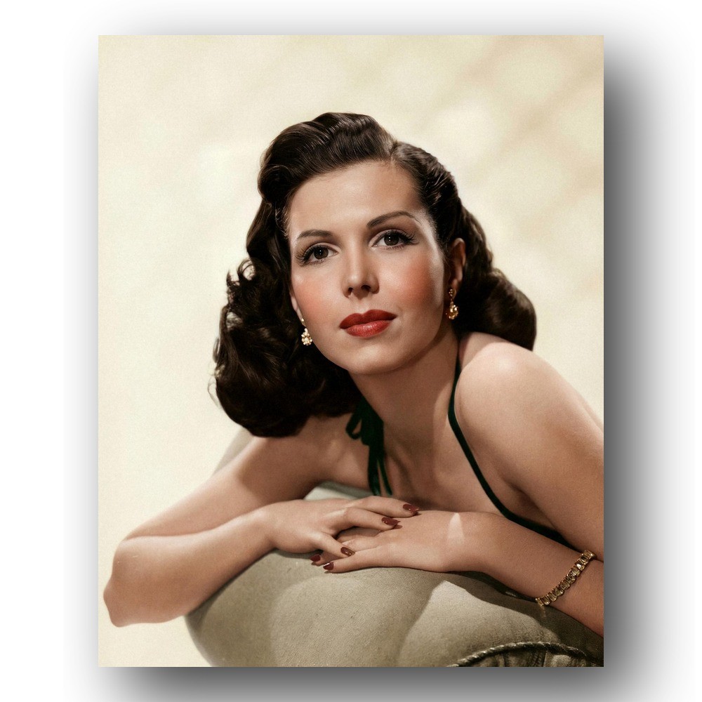 Ann Miller Photo 8x10 Hollywood Star Portrait-4 Ann Miller Photo 8x10 Hollywood Star Portrait-4