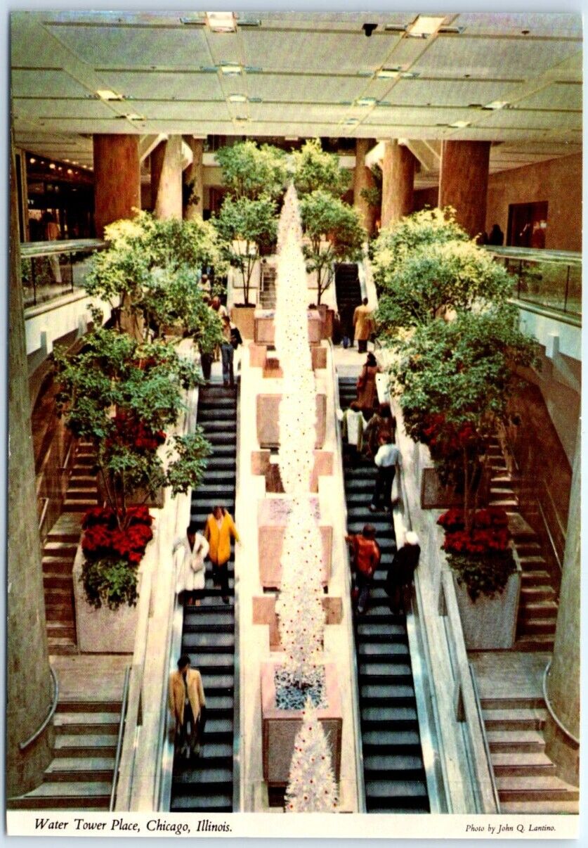 Postcard - Water Tower Place - Chicago, Illinois