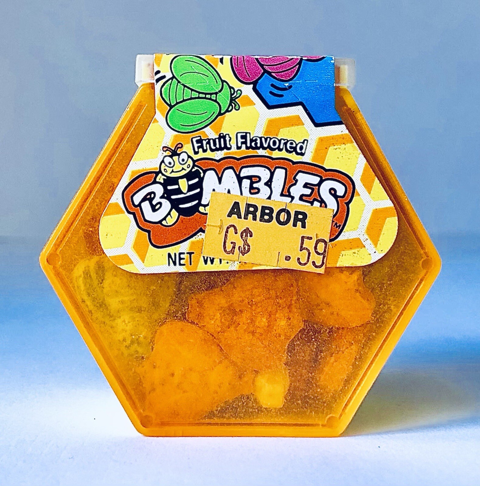 R A R E Vintage 1990 Willy Wonka BUMBLES Hive Candy Container 2.25” SEALED R A R E Vintage 1990 Willy Wonka BUMBLES Hive Candy Container 2.25” SEALED
