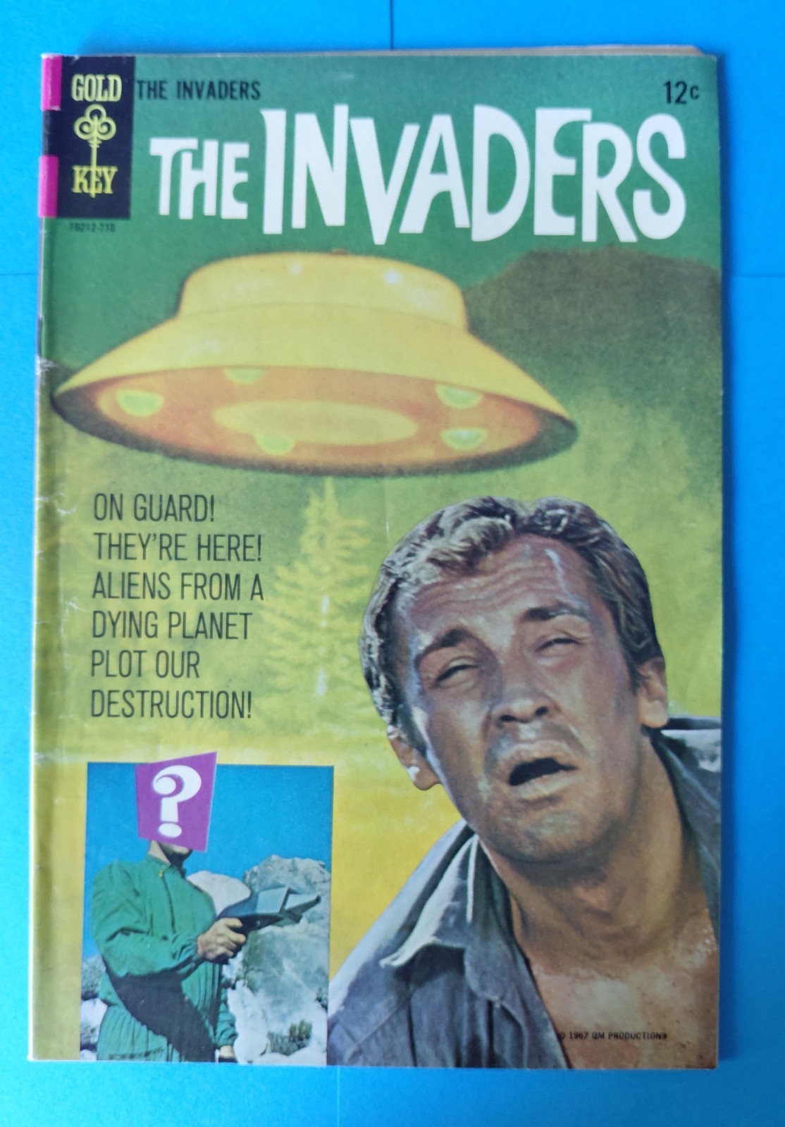 The INVADERS # 1 (Gold Key - Oct 1967) Based on TV Show - Photo Cover #10212-710