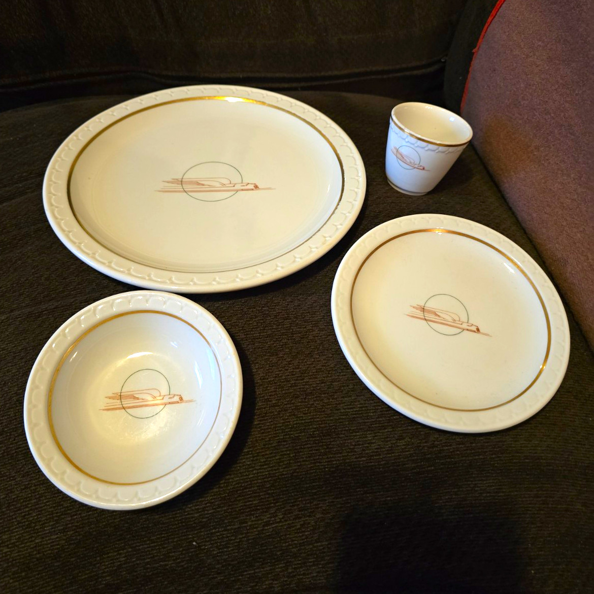 Union Pacific Streamliner Syracuse Econo Rim China 4 Piece Lot, RR Backstamped