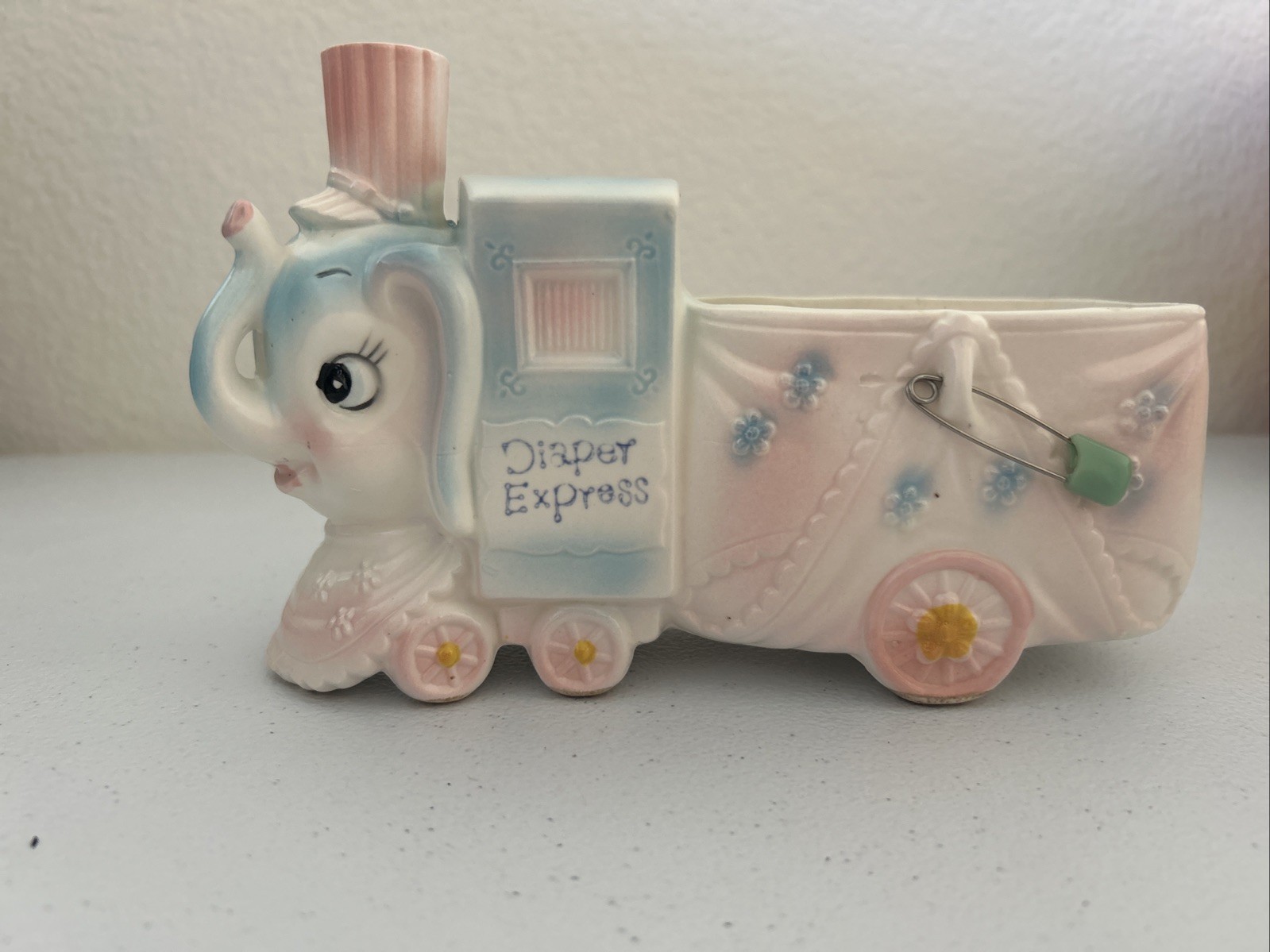 VTG MCM 60'S NAPCO ANTHOPOMORPHIC ELEPHANT TRAIN CERAMIC BABY PLANTER W PIN