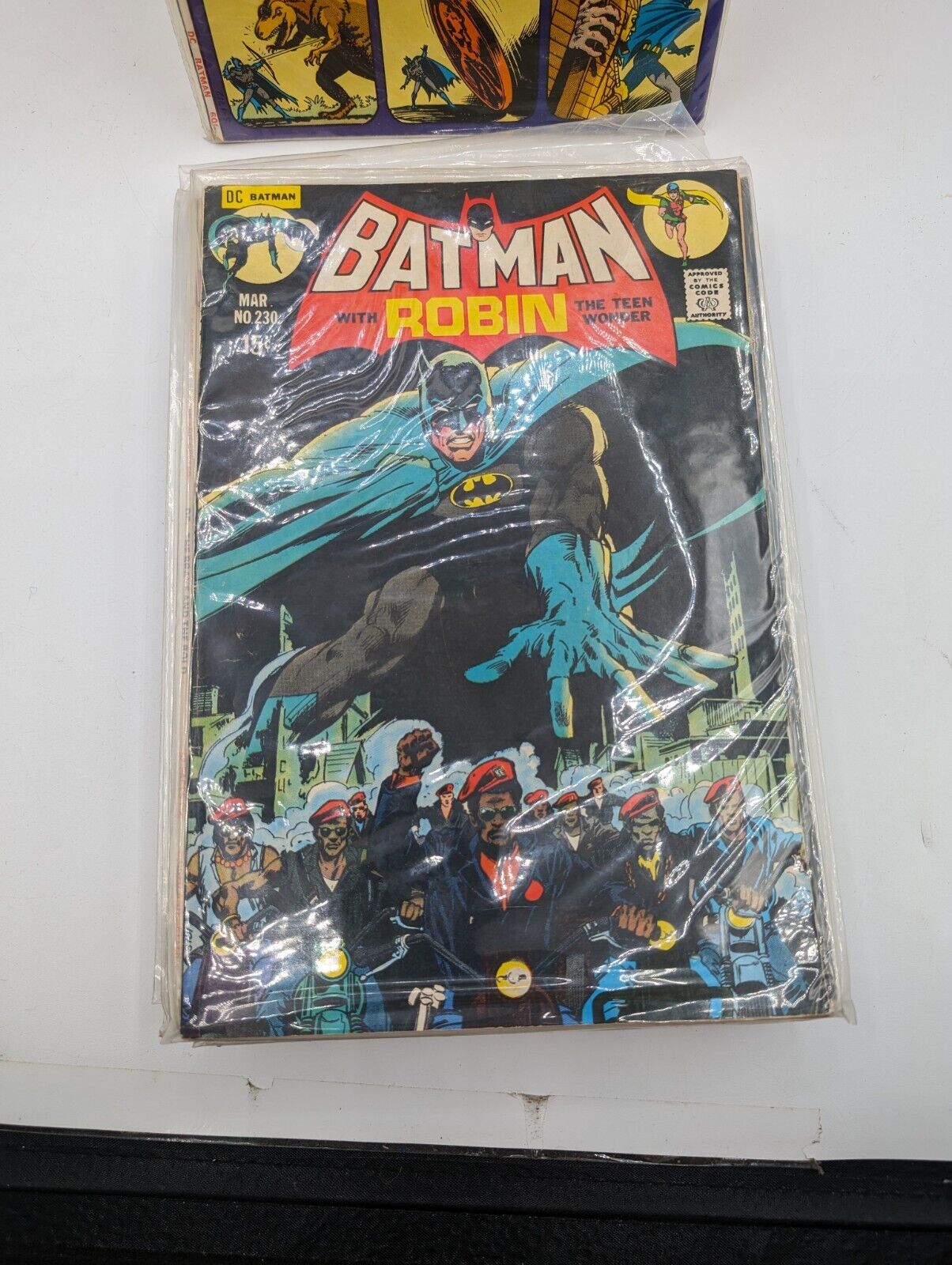 Batman with Robin The Teen Wonder No 230 MAR 1971 DC COMICS Neal Adams Cover
