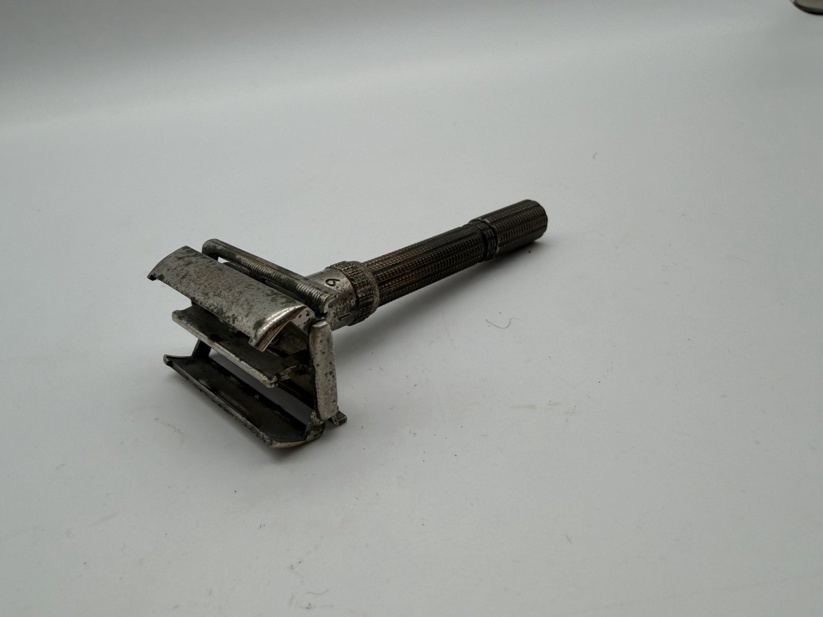 Vintage H3 Gillette Slim Adjustable 1-9 Safety Razor
