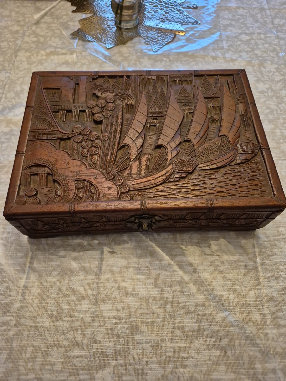 Vtg.Hand Carve Camphor Wood Chinese Trinket Chest/box.