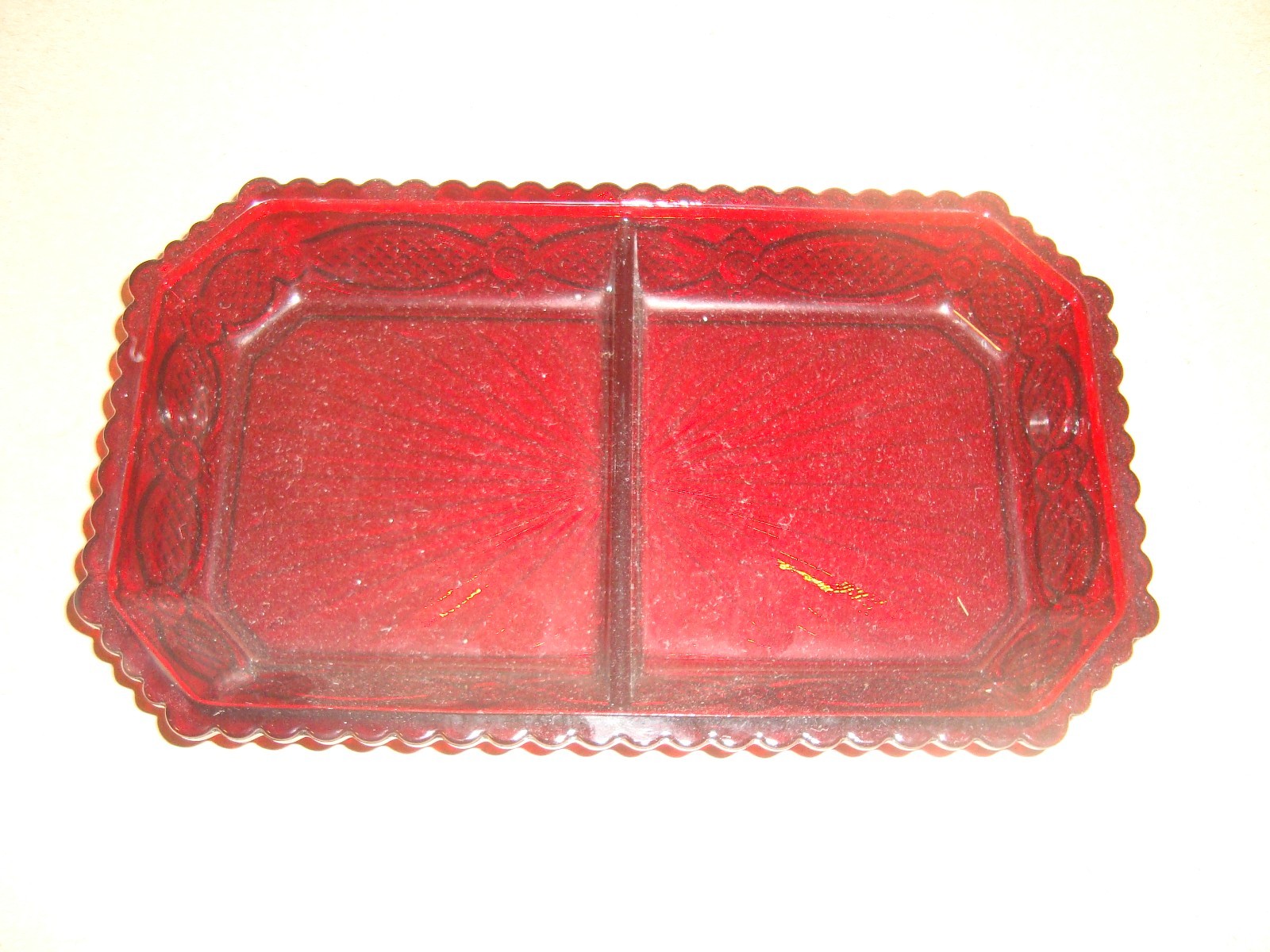 VINTAGE AVON 1876 CAPE COD RUBY RED GLASS DIVIDED RELISH DISH TRAY
