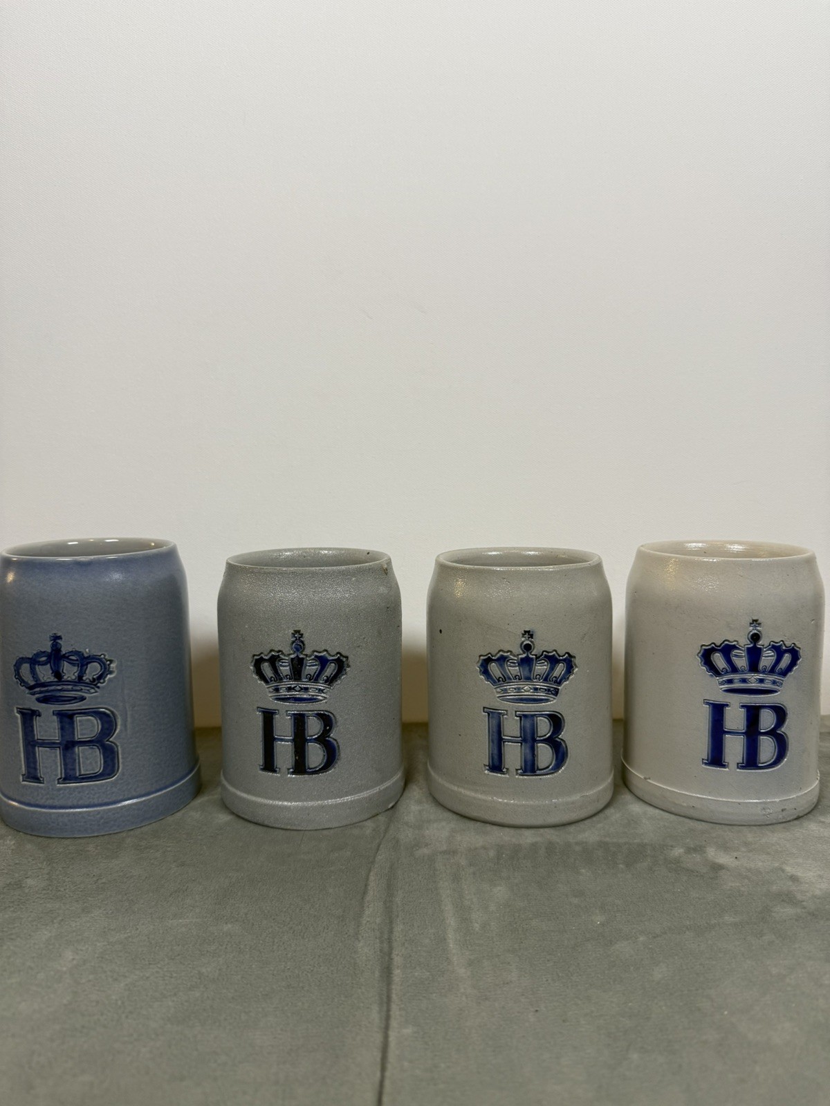 Vintage HB Hofbrauhaus 0.5L German Beer Stein Mug Set of 4 Unused 🍺 Drinkware