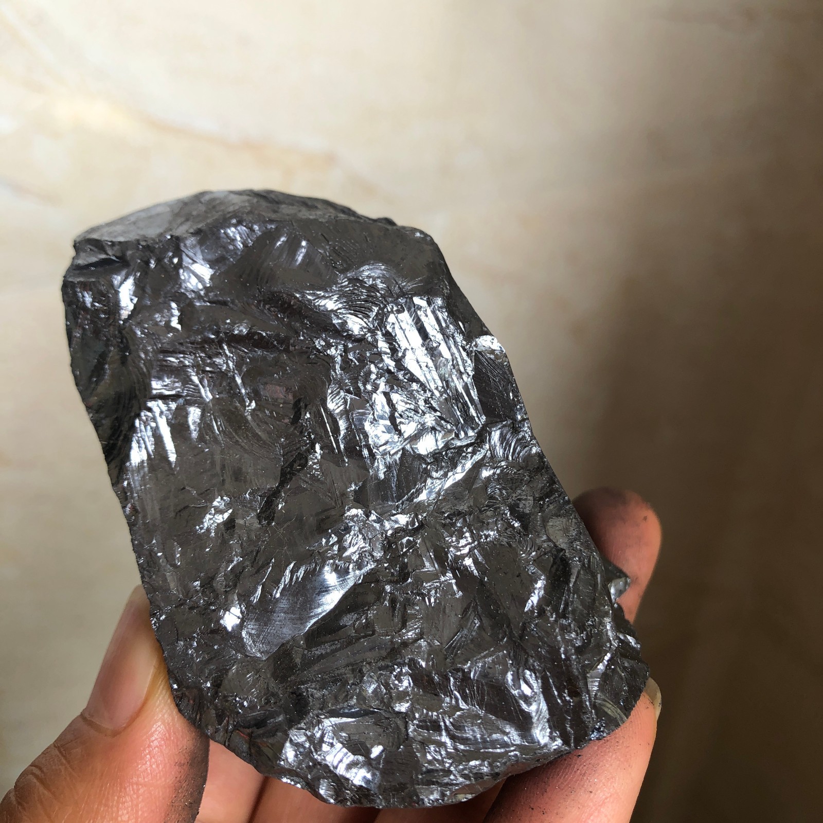 Elite Terahertz Raw Terahertz EMF Protection Noble shungite stone 258g A5982