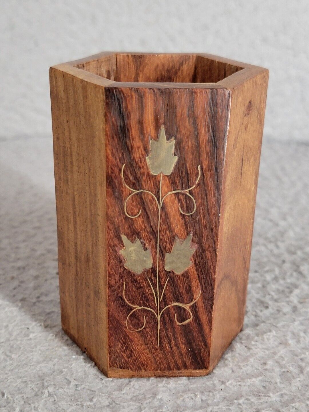 Vintage Leaves Inlay Design Pen Pencil Holder Wooden Decorative Collectible Hex
