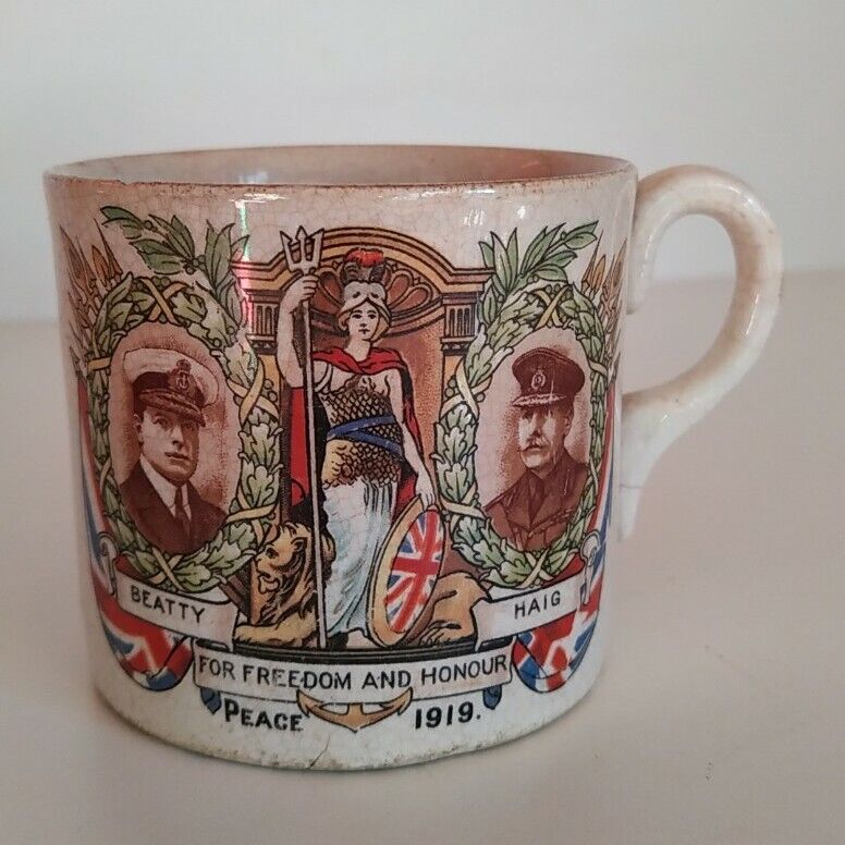 Royal Winton printed mug 1919 (David Richard Beatty/Douglas Haig)