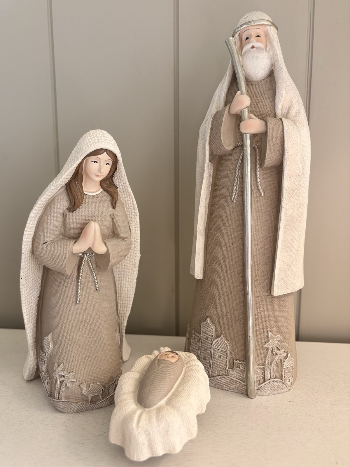 Vtg GANZ Holy Family Figurine Nativity Neutral Faux Knit Resin Christmas 10” 3pc Vtg GANZ Holy Family Figurine Nativity Neutral Faux Knit Resin Christmas 10” 3pc