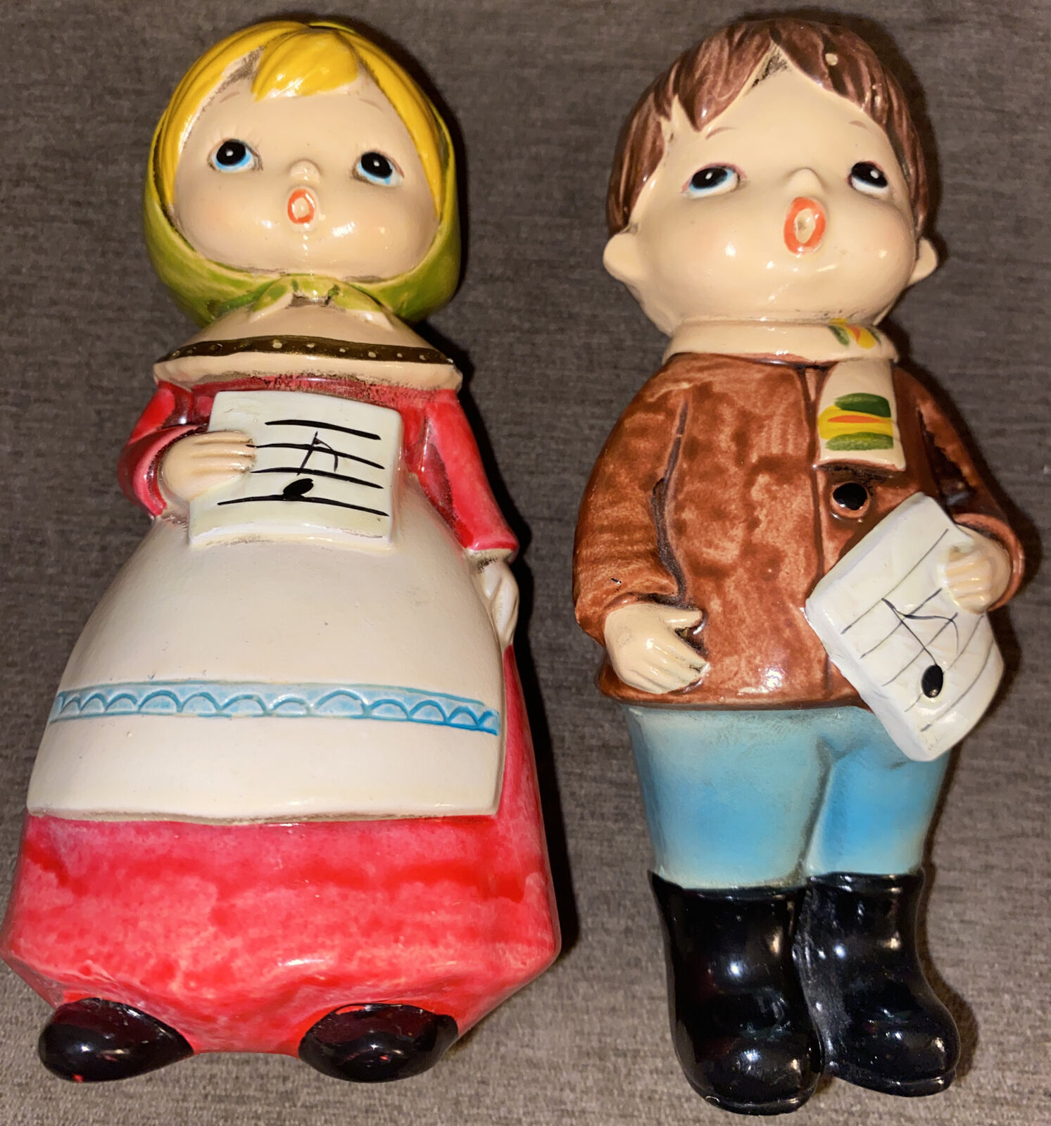 Vintage Wolin Paper Mache Caroling Boy and Girl Figurines made in Japan. (Box Y)