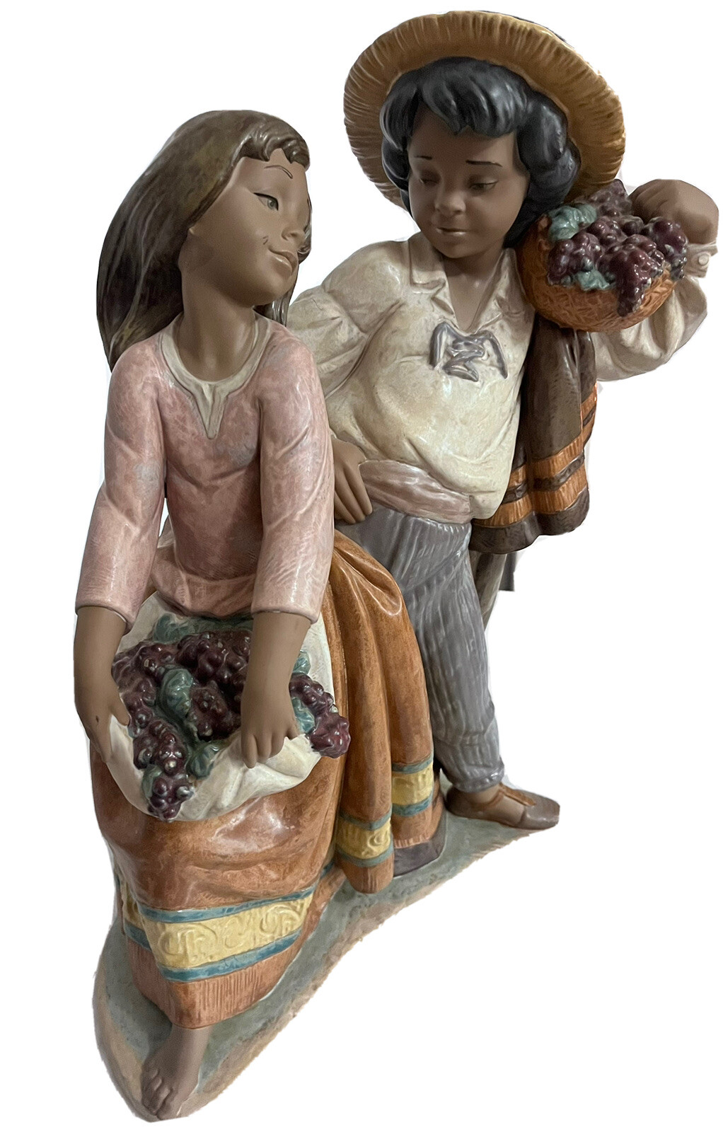 Lladro Figurine #2359 First Crush (Retired) Vintage Porcelain Spanish Sculpture