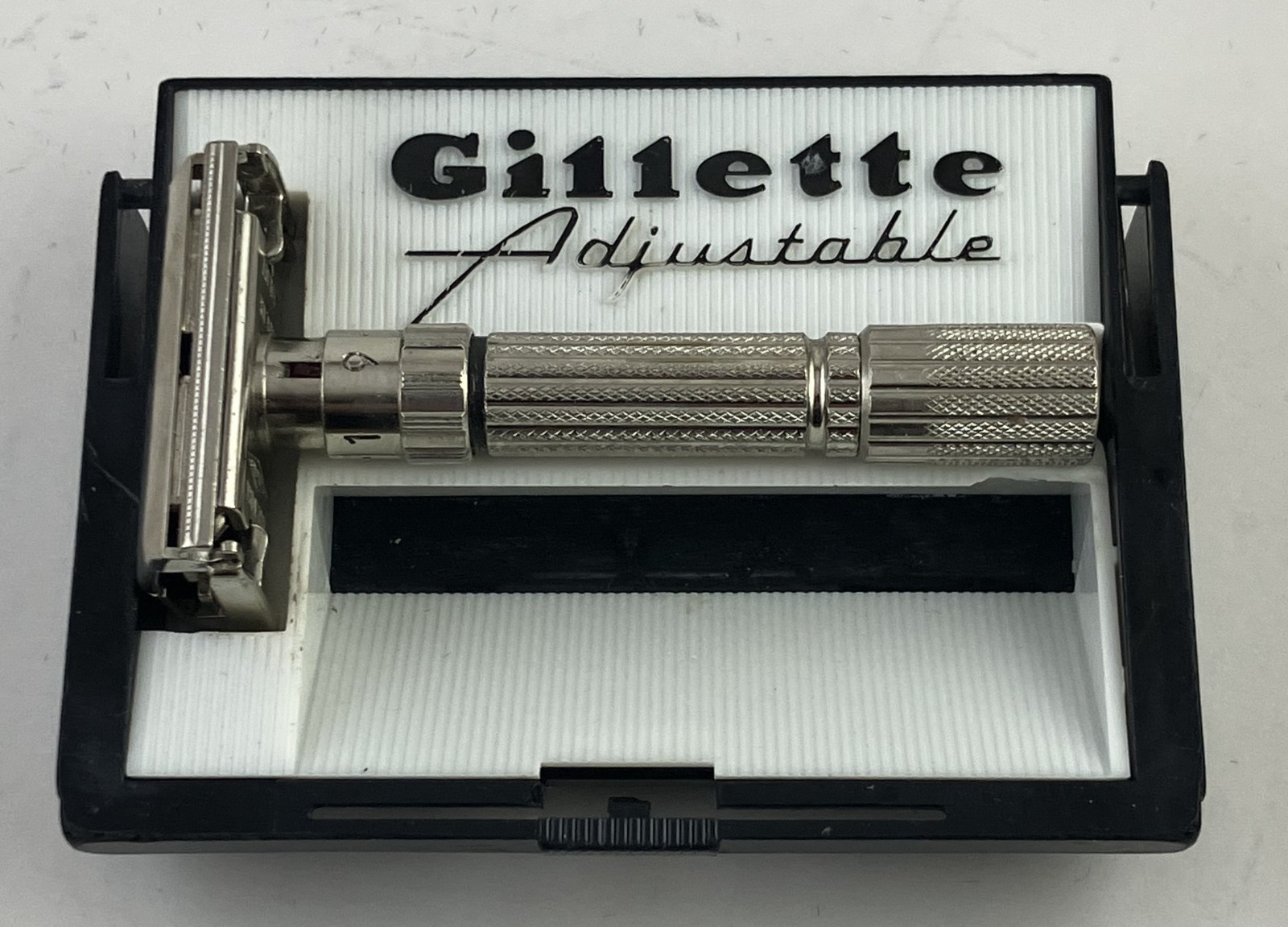Vintage 1961 Gillette FatBoy Adjustable DE Safety Razor G1 - Clean