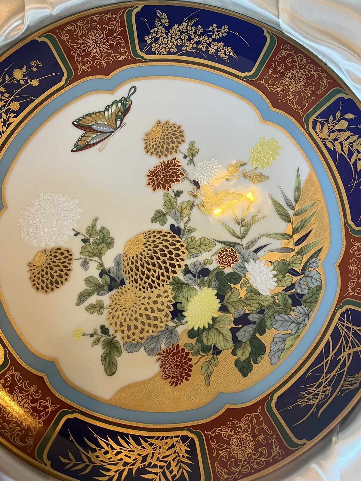 Noritake 1978 Yearly Plate