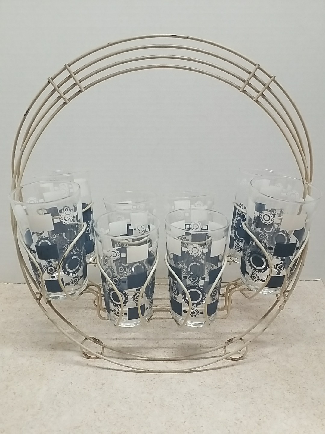 vintage Federal Glass drinkware set 8 tumbler Patterned 12 Oz. 1950\'s Carousel 