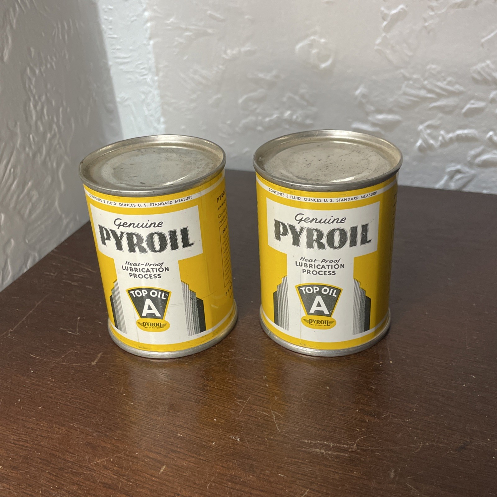 vintage Genuine Pyroil Top Oil \ vintage Genuine Pyroil Top Oil \