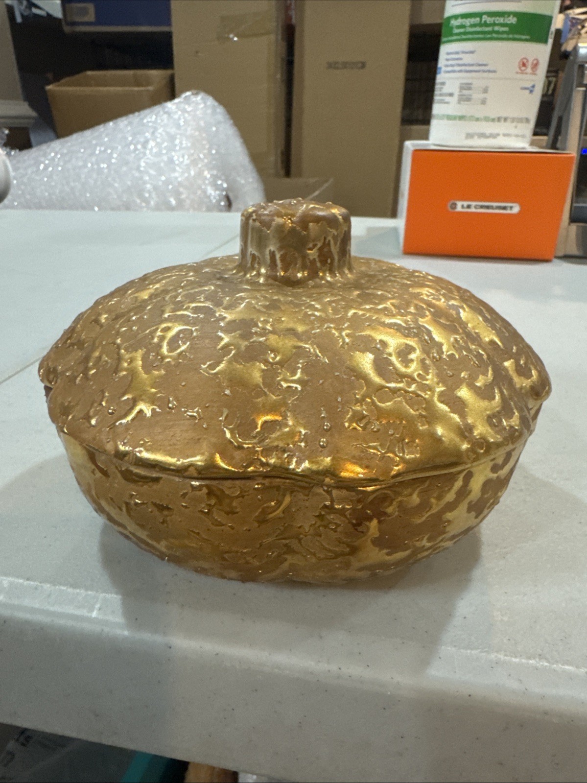 USA Weeping Bright 22 K Gold Hand Decorated Lidded Candy Dish USA Weeping Bright 22 K Gold Hand Decorated Lidded Candy Dish