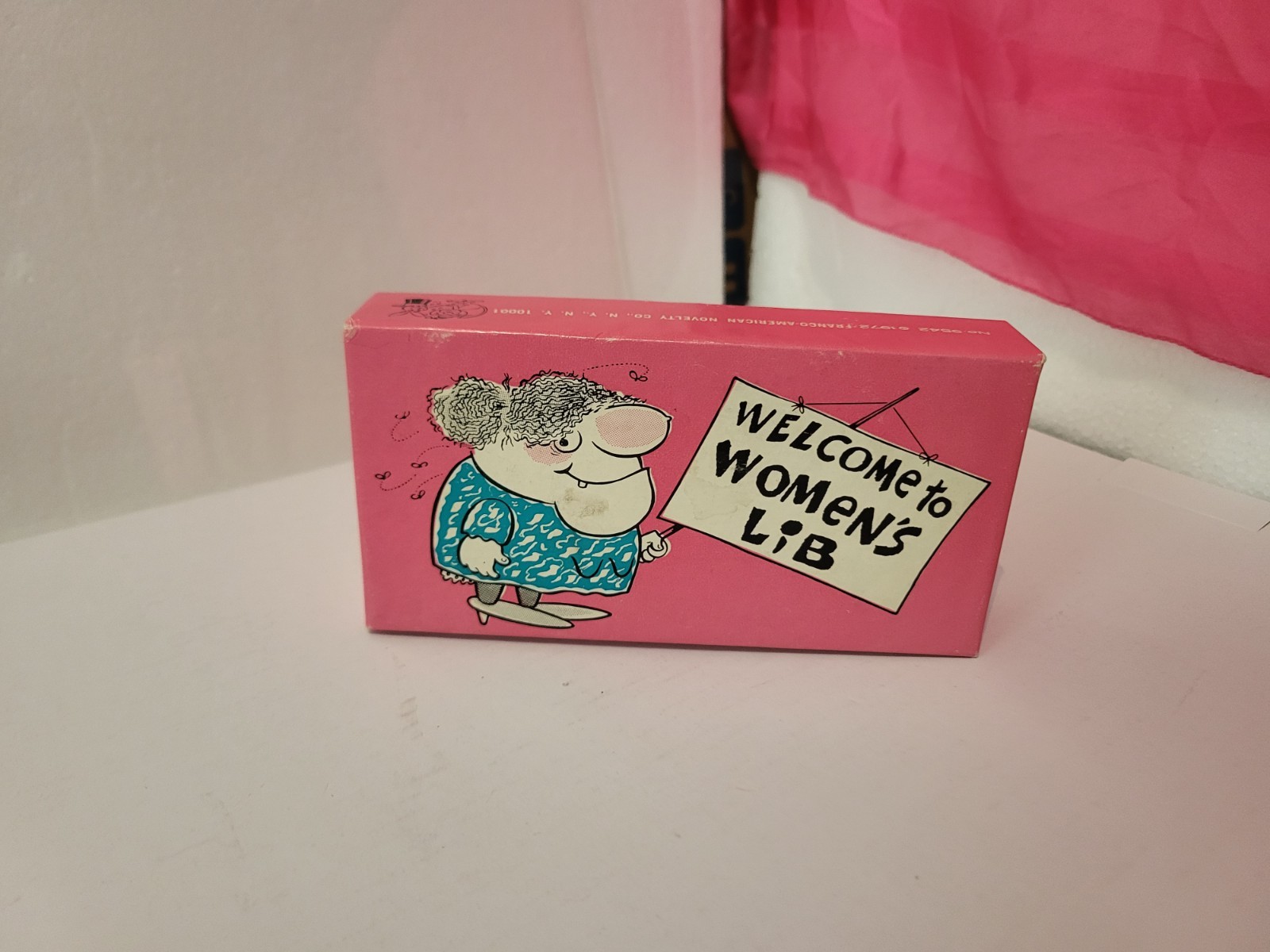 VTG 1972 GAG GIFT - 
